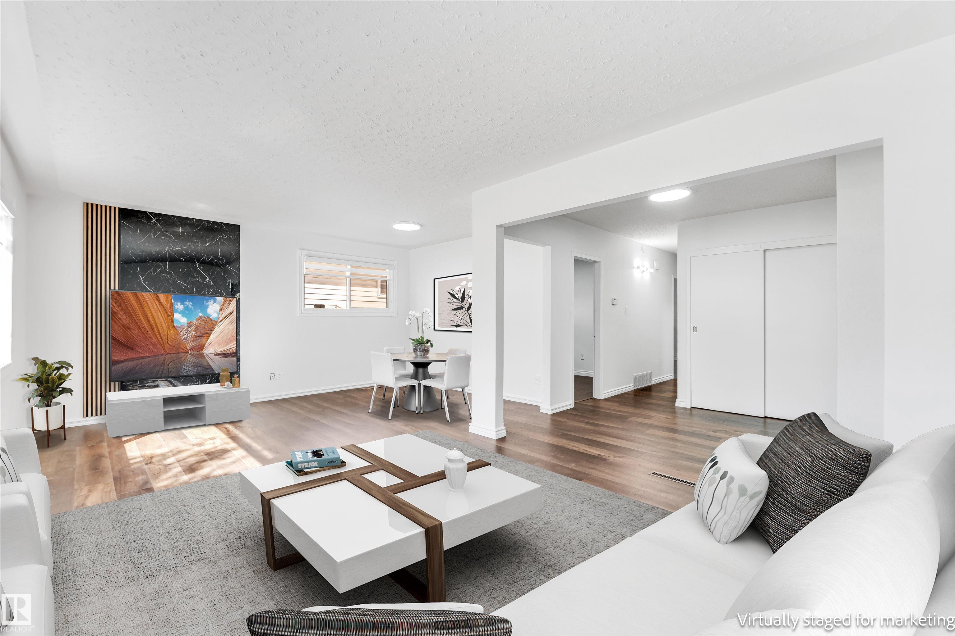 136 Av Nw Unit 13316 Ave, Edmonton, AB T5L 4B3