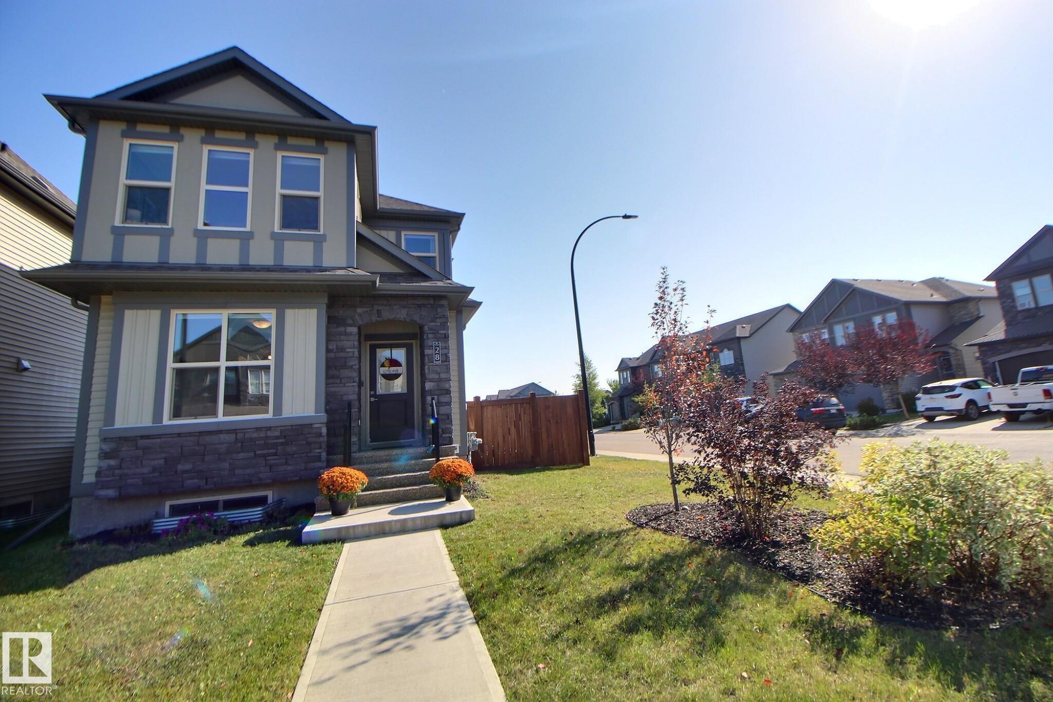 28 Greenbury Mr Mnr, Spruce Grove, AB T7X 0M1