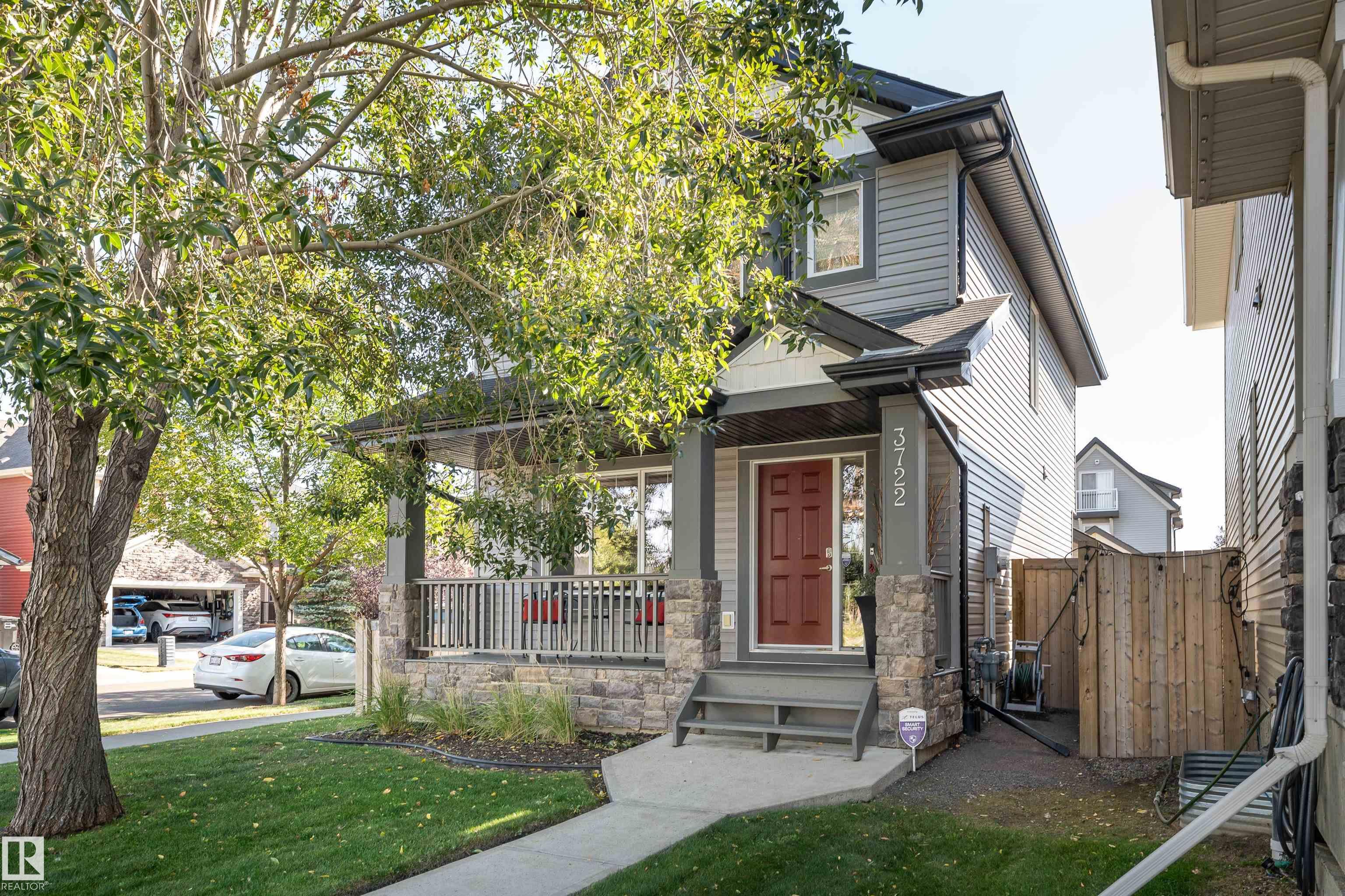 3722 Alexander Cr Cres SW, Edmonton, AB T6W 0W7