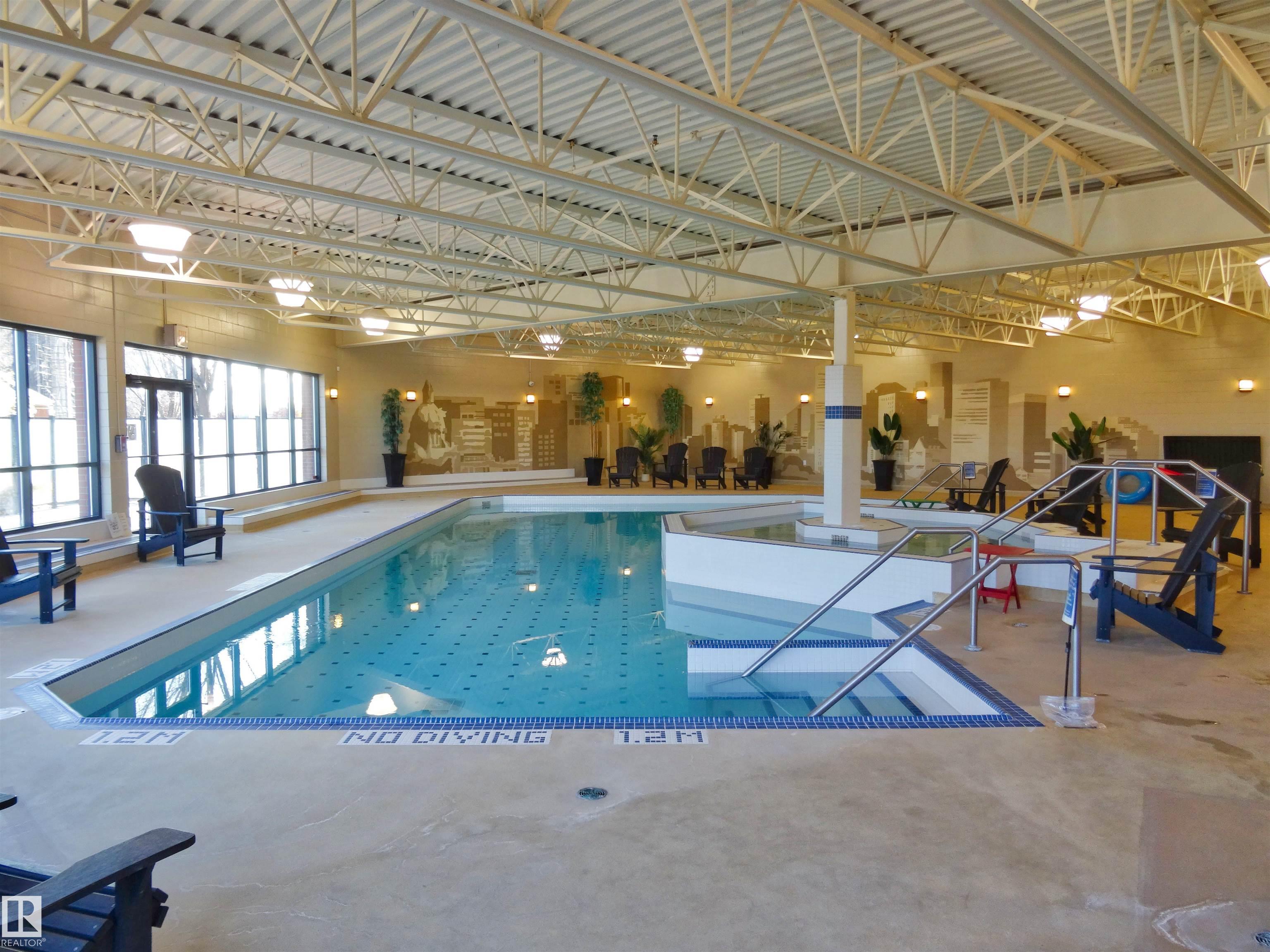 7825 71 Street Northwest #430, Edmonton, AB T6B 3R9