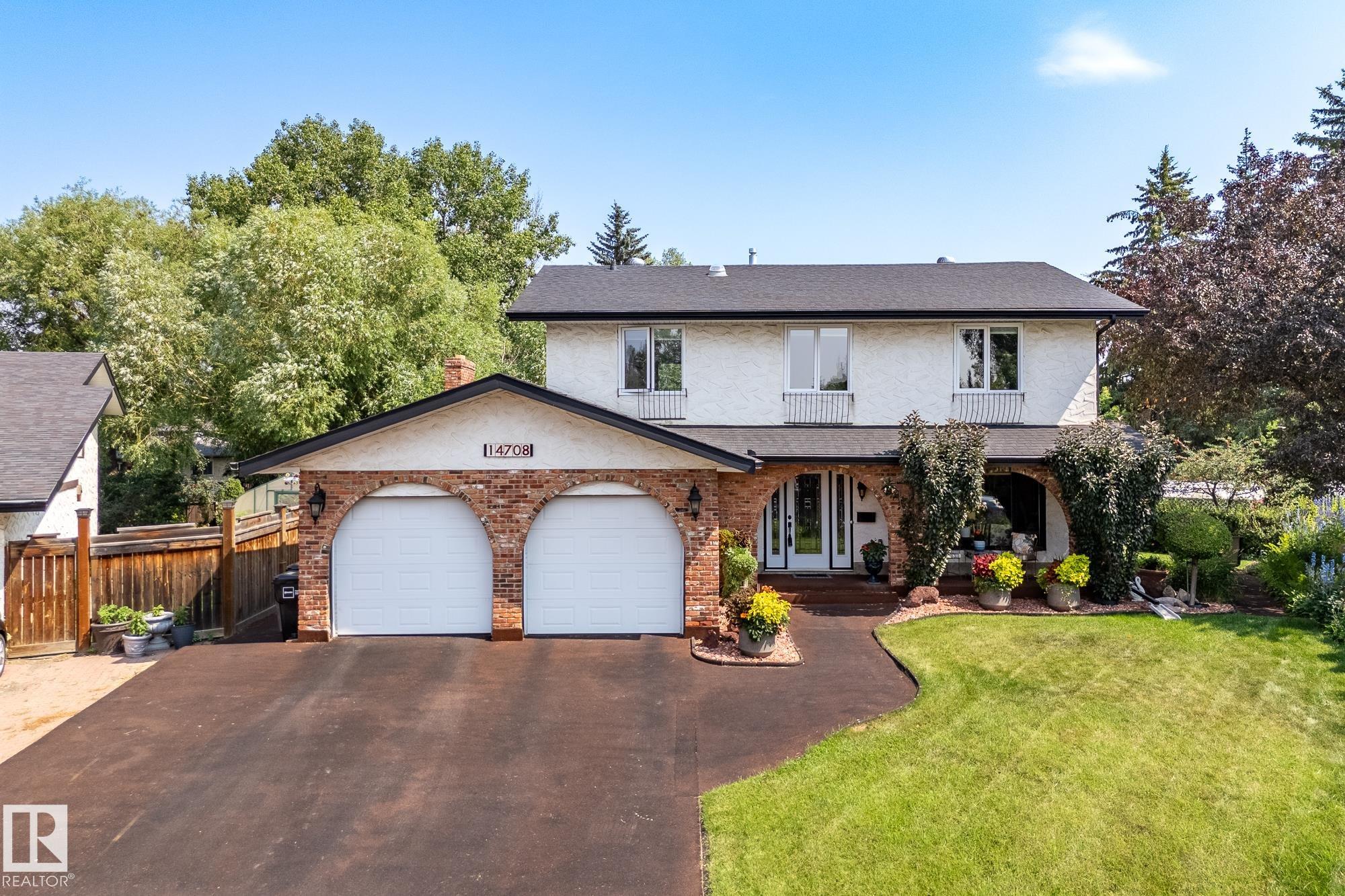 58 Av Nw Unit 14708 Ave, Edmonton, AB T6H 4T2