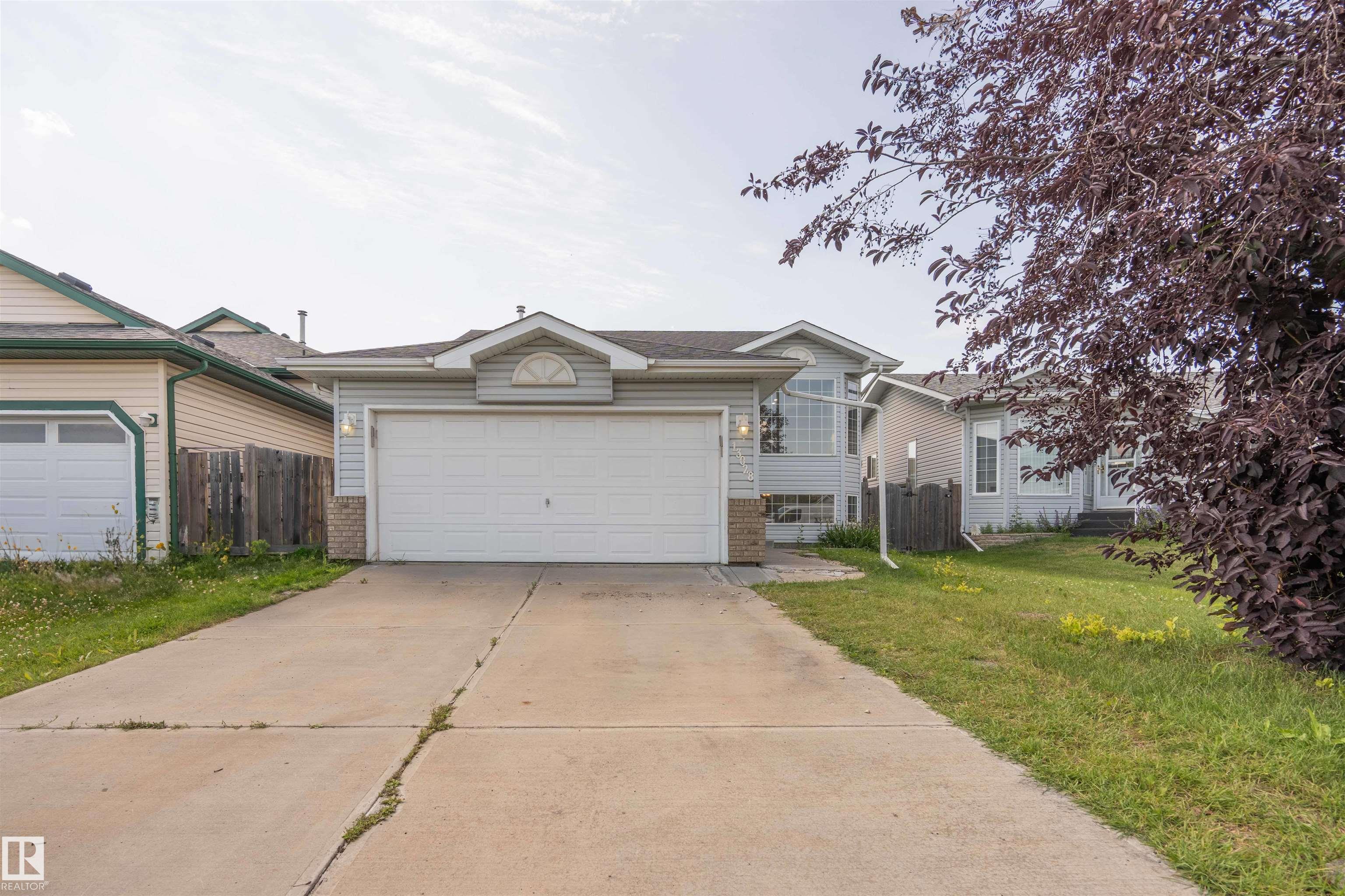 13028 139 Street Northwest, Edmonton, AB T5L 5B8