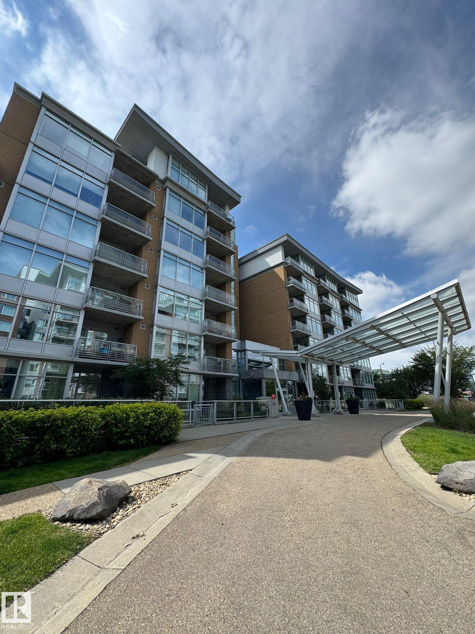 2510 109 Street Northwest #304, Edmonton, AB T6J 2X1