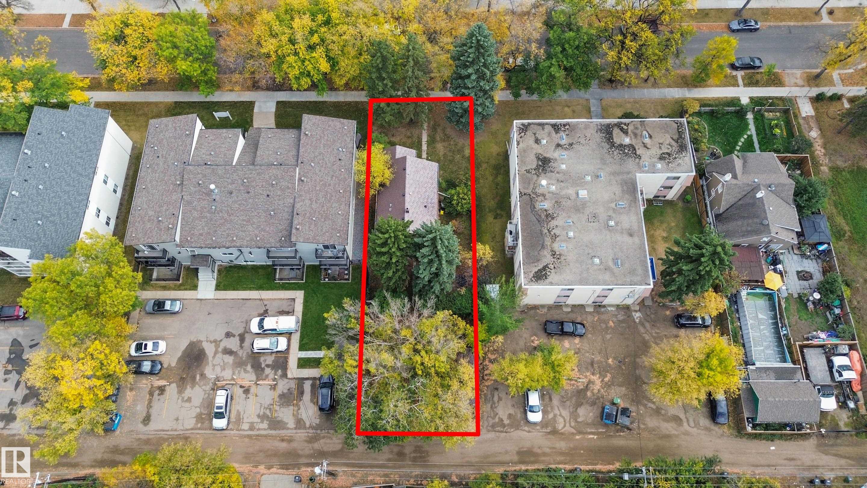 107 St Nw Unit 10822 St, Edmonton, AB T5H 2Z3
