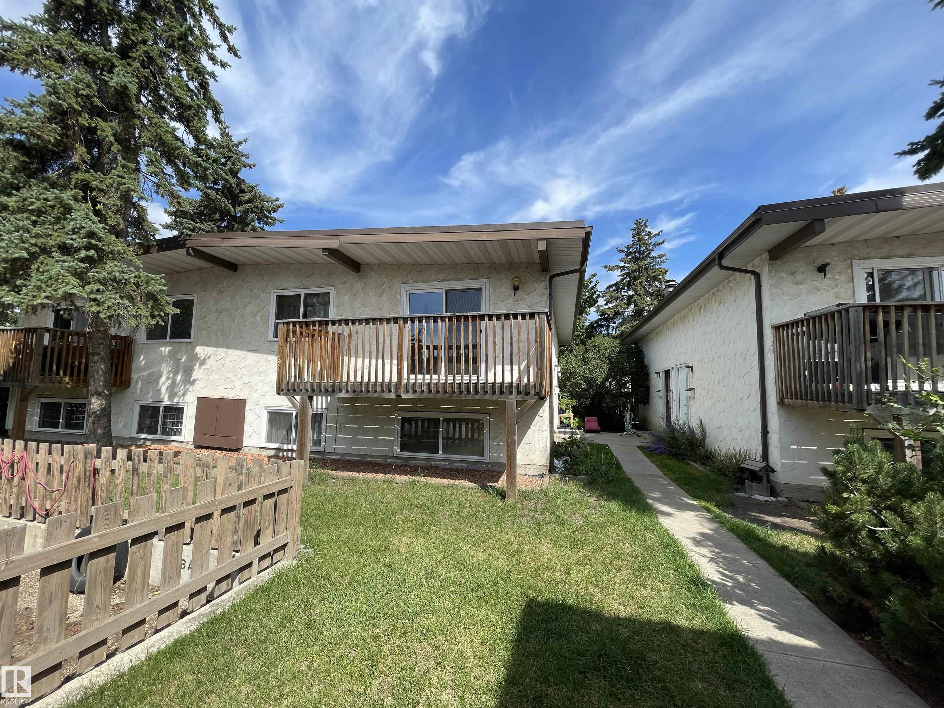 144 Av Nw Unit 8930b Ave, Edmonton, AB T5E 5V4