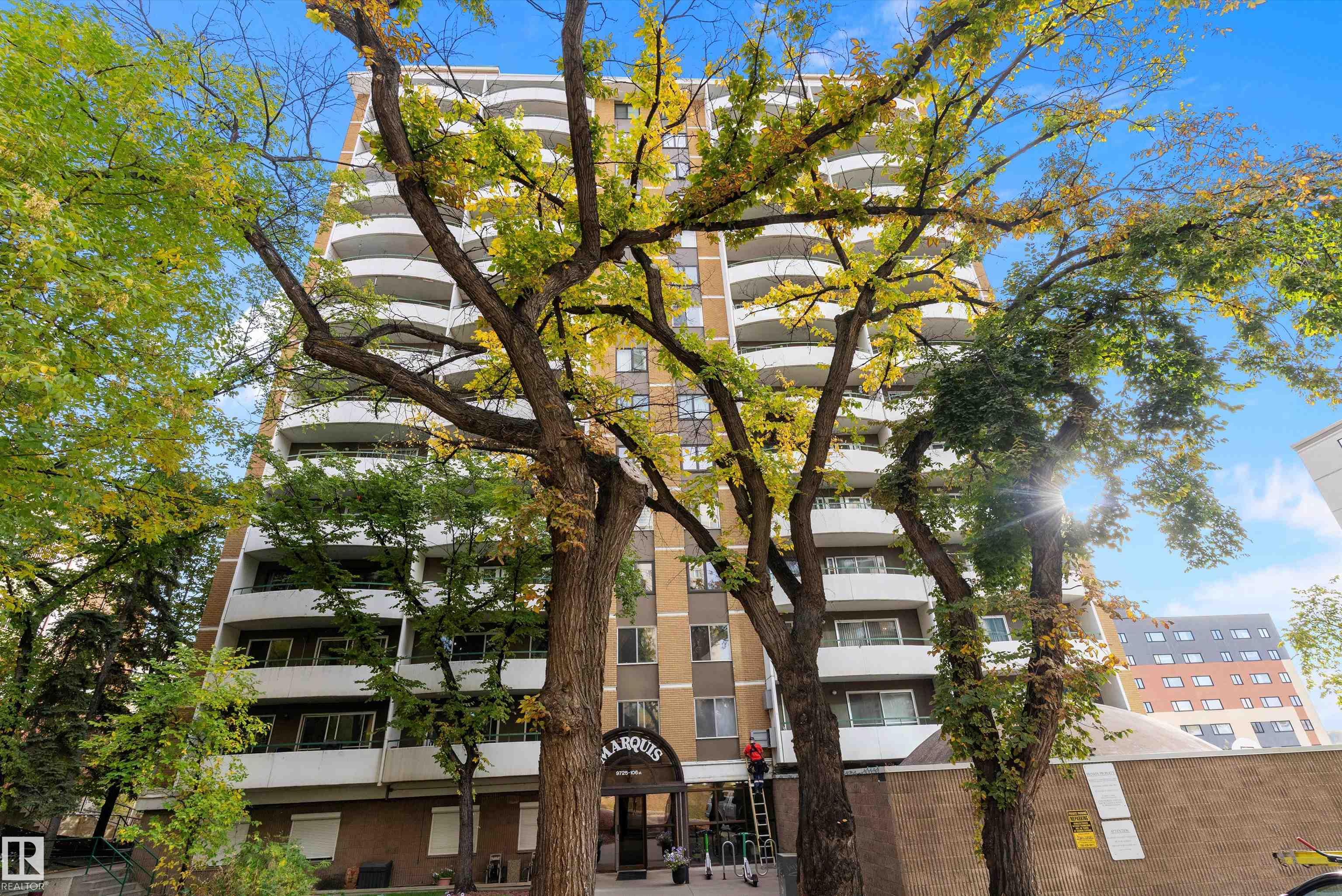 9725 106 Street #1207, Edmonton, AB T5K 1B5