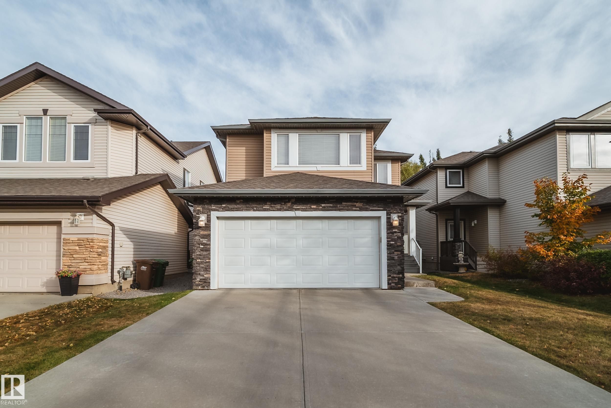 15 Norwood Cl Close, St. Albert, AB T8N 7M1