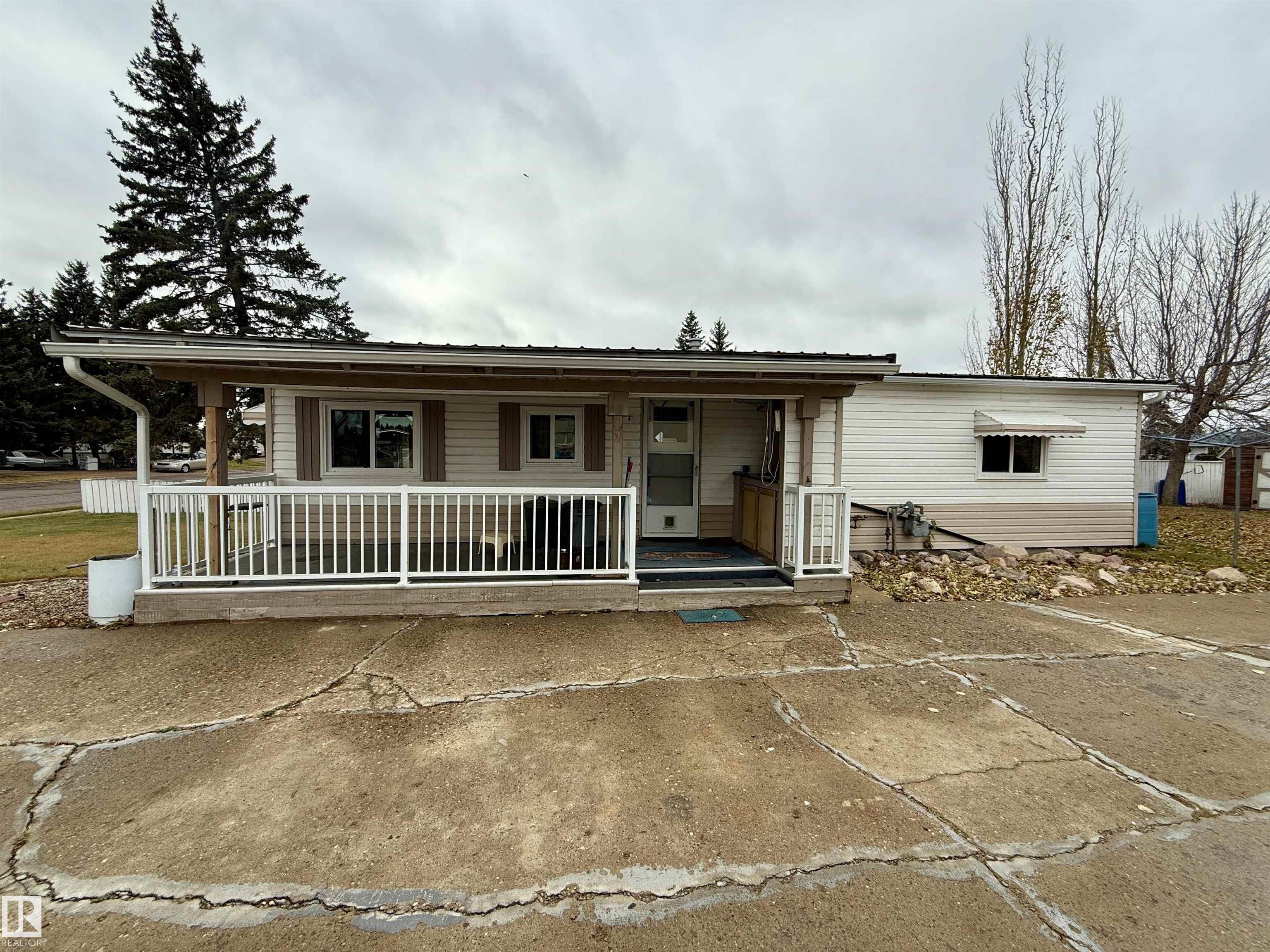 52 Av Unit 5010 Ave, Andrew, AB T0B 0C0