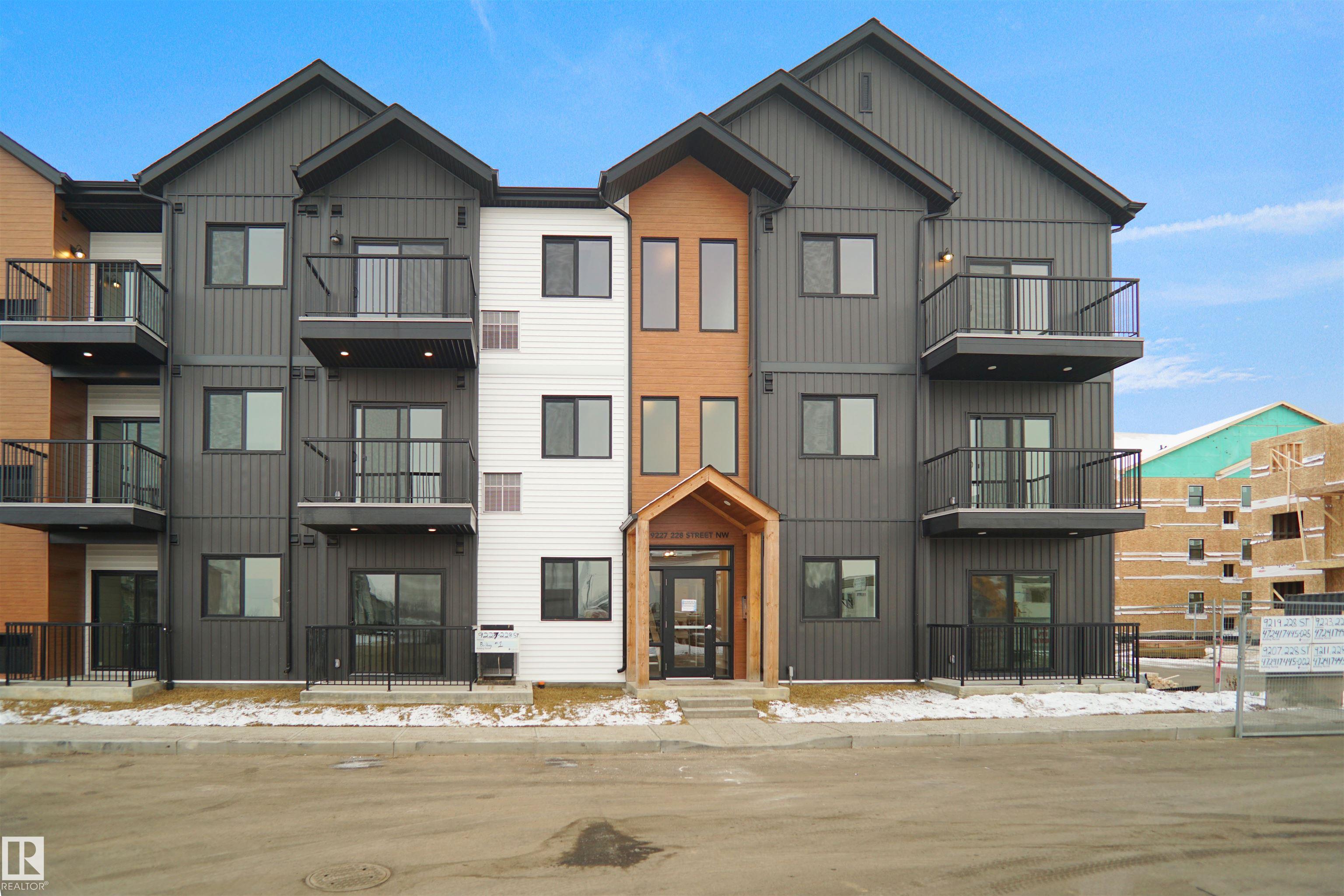 3715 141 St Sw #102 St, Edmonton, AB T6W 5M9