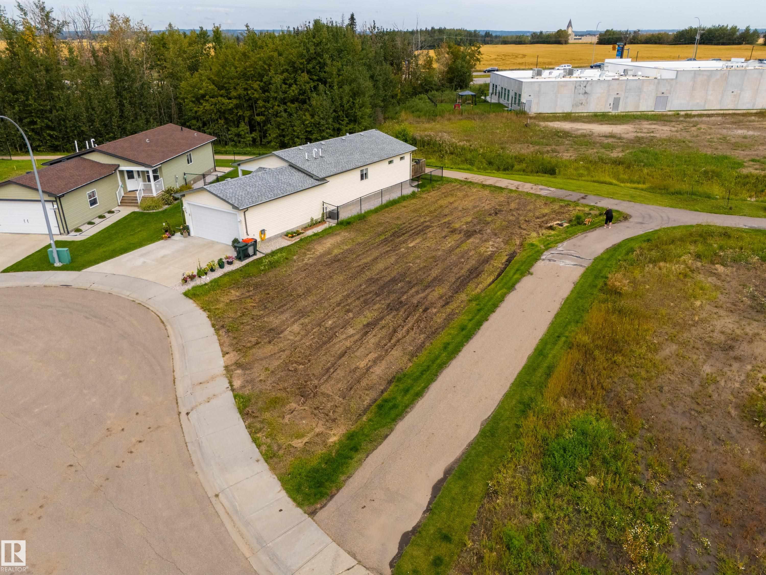 30 Sun Meadows Cl Close, Stony Plain, AB T7Z 0K1