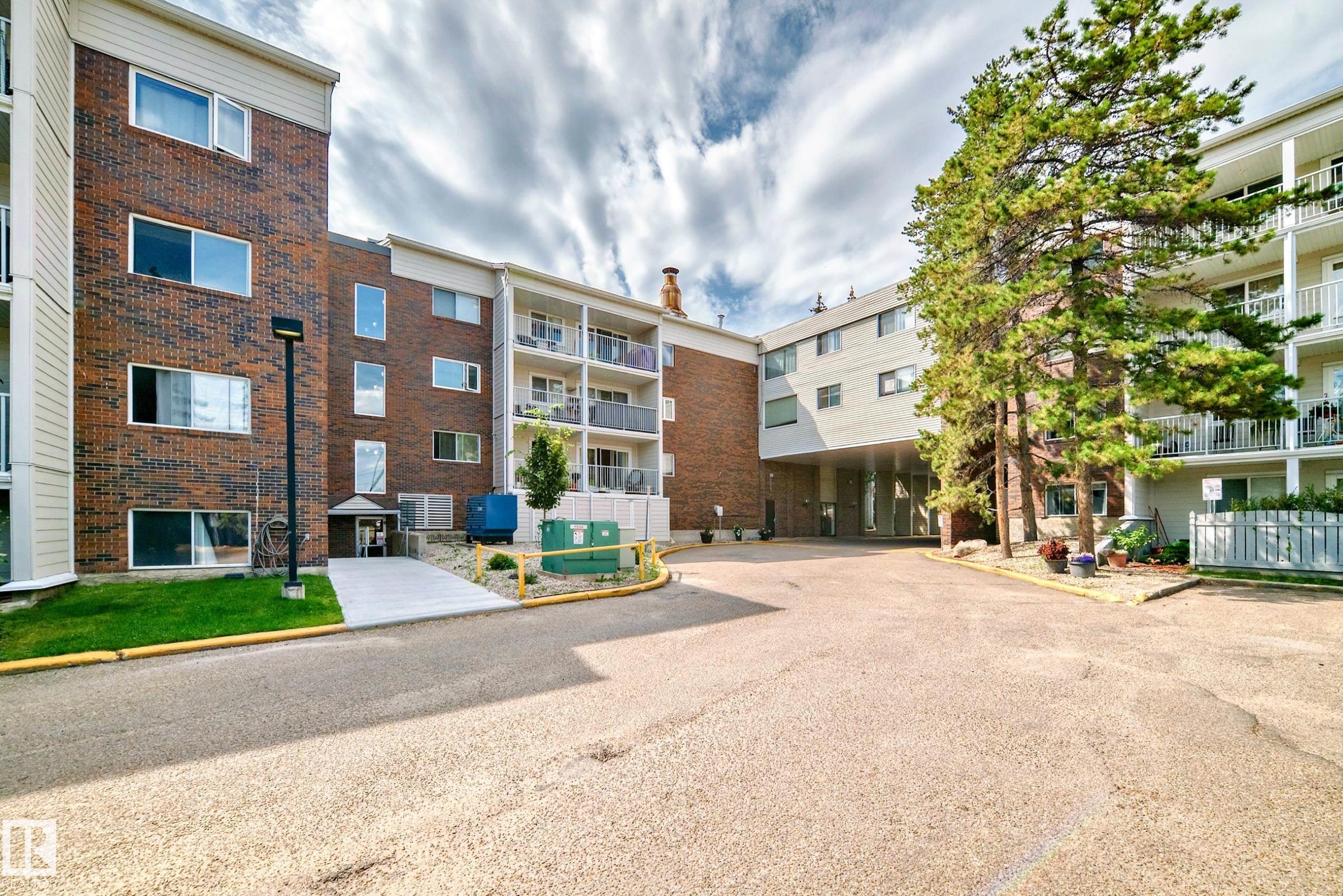 4404 122 Street Northwest #306, Edmonton, AB T6J 4A9
