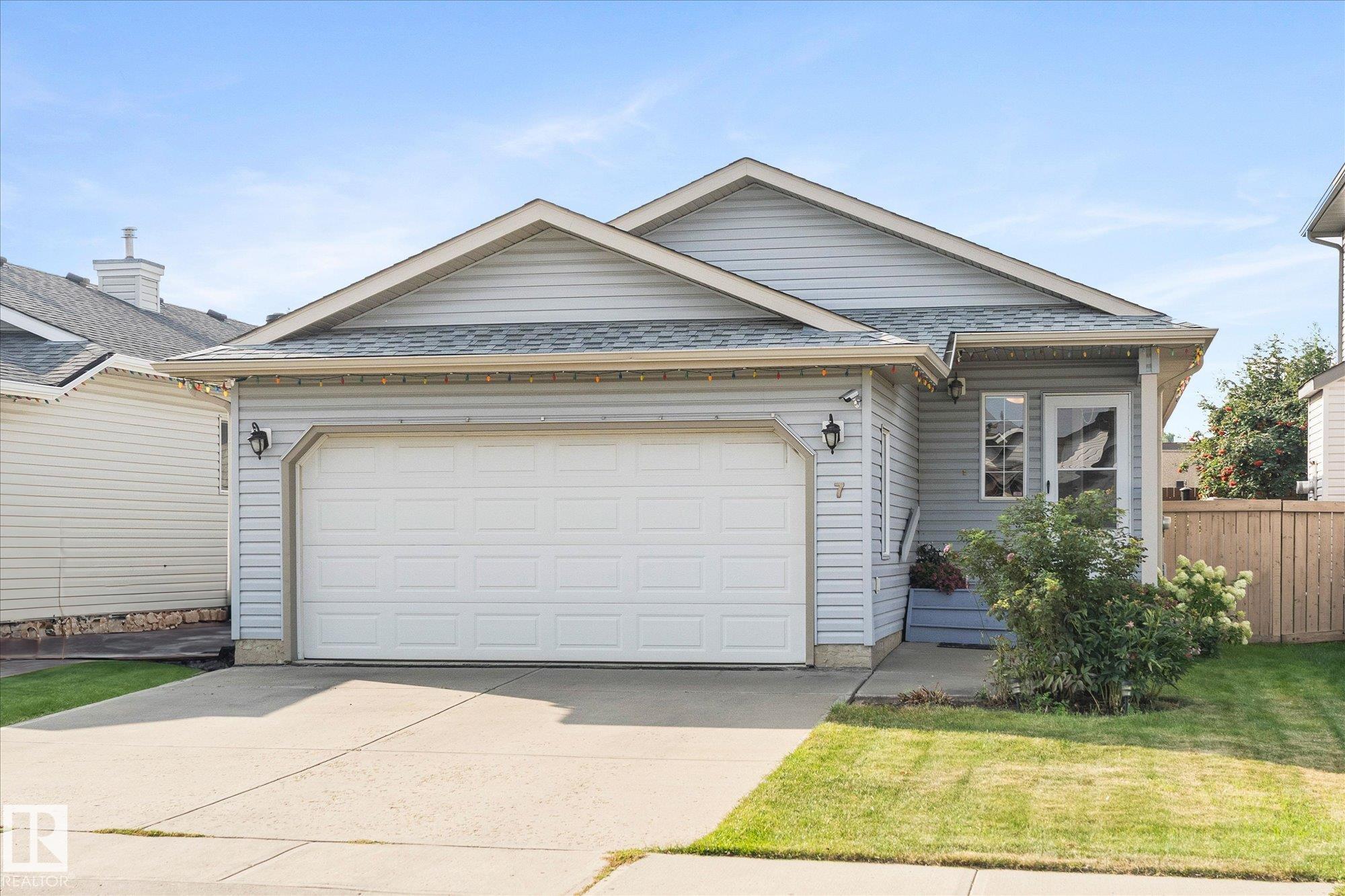 7 Egerland Pl, Stony Plain, AB T7Z 2W5