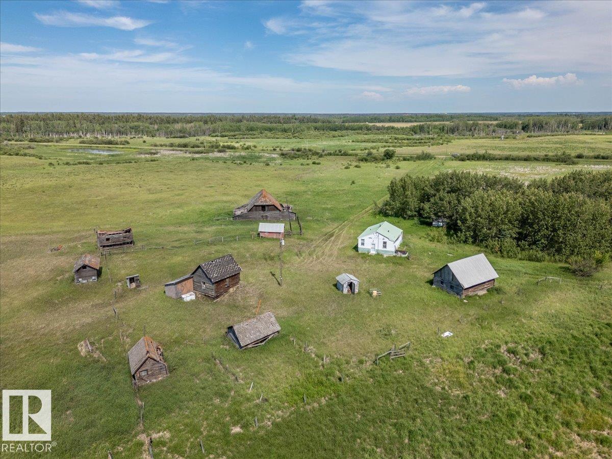 57022 Rge Road 213, Rural Sturgeon County, AB T0A 2W0