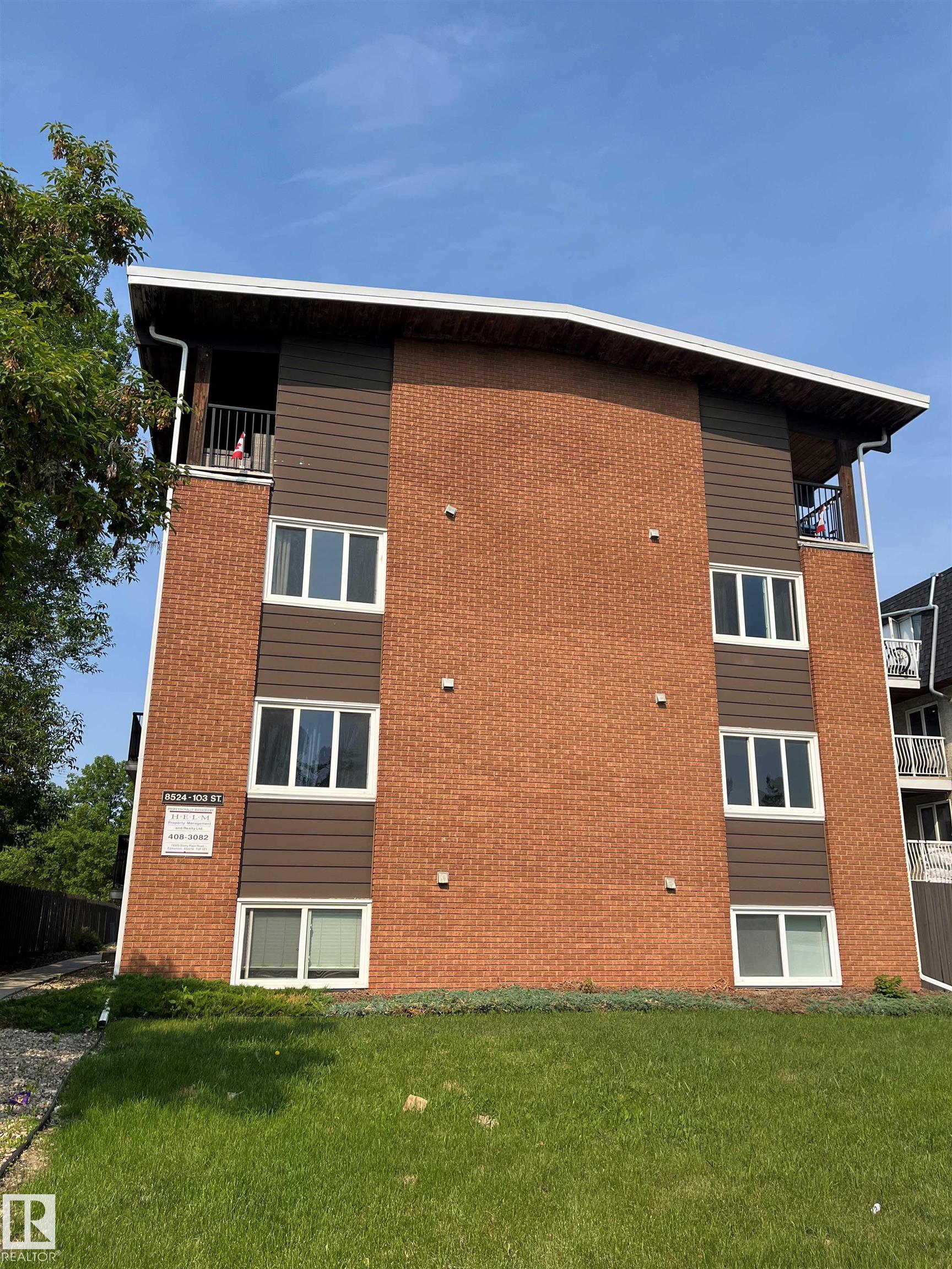 8524 Gateway Boulevard Northwest #203, Edmonton, AB T6E 4B5