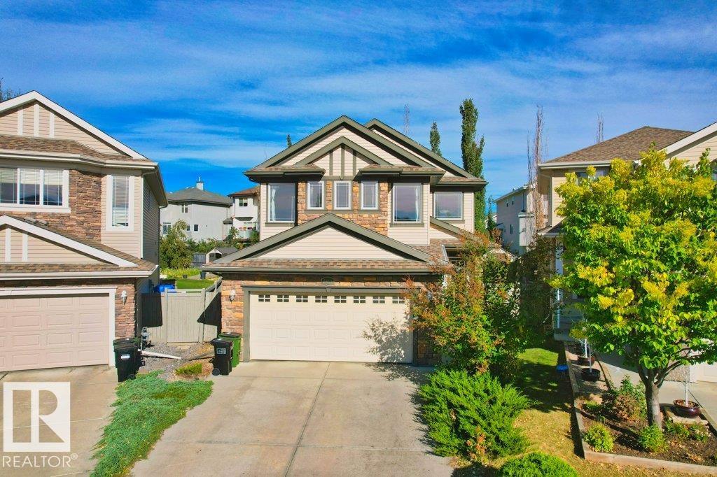7011 Strom Ln NW, Edmonton, AB T6R 0T1