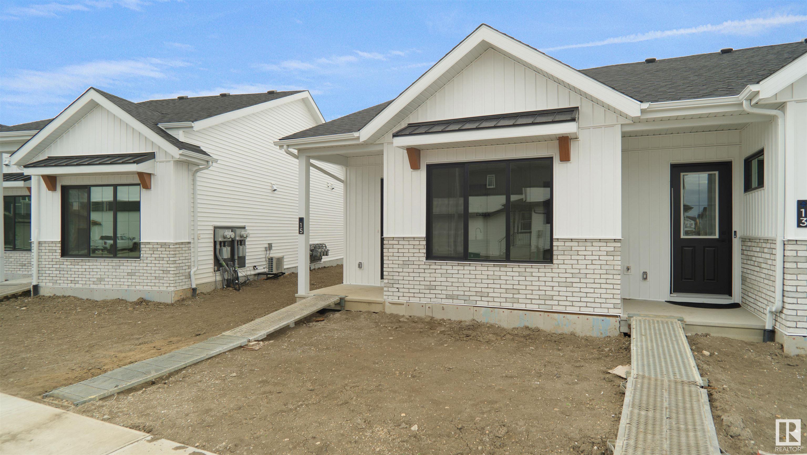 42 Av Nw Unit 20605 Ave, Edmonton, AB T6M 0R8