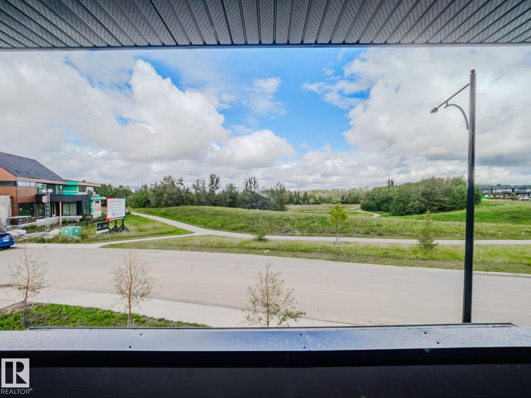 6704 Crawford Way SW, Edmonton, AB T6W 1A6