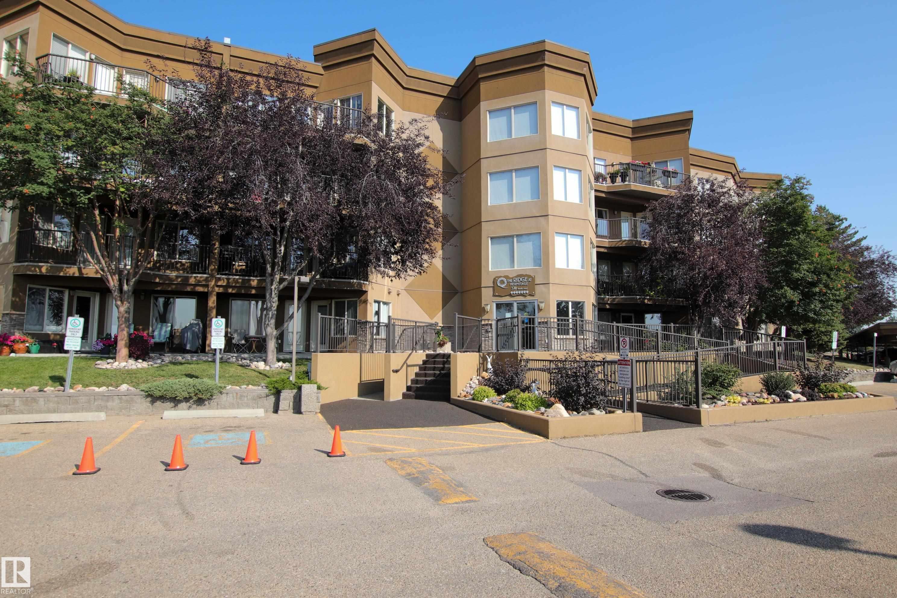 530 Hooke Road Northwest #232, Edmonton, AB T5A 5J5