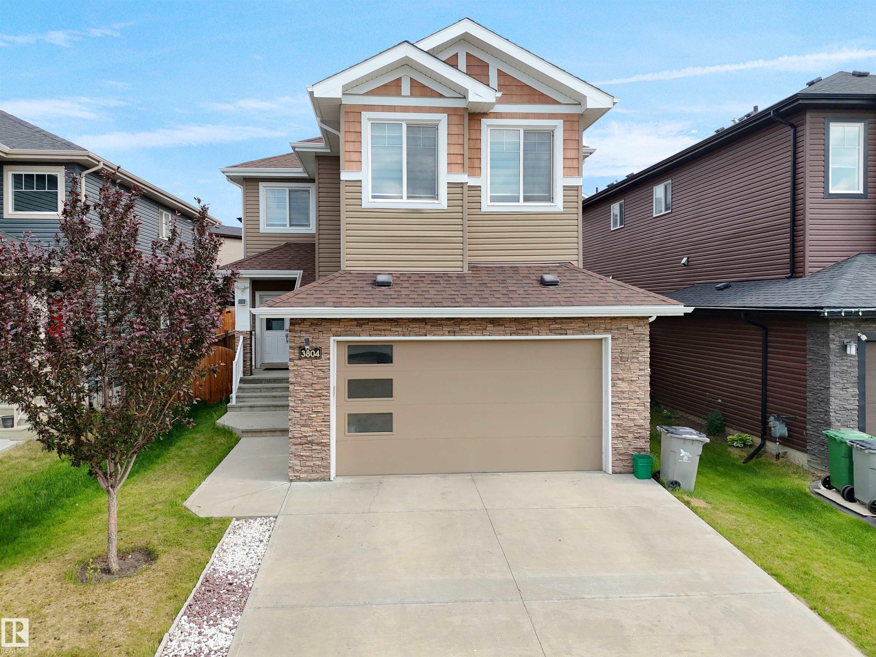 48 Av Unit 3804 Ave, Beaumont, AB T4X 1Y8