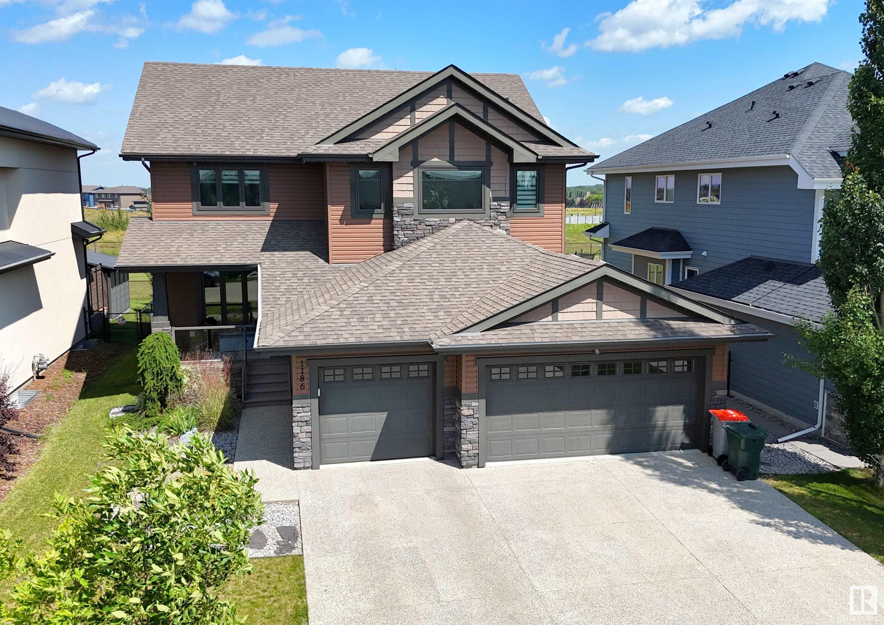 1186 Genesis Lake Bv Blvd, Stony Plain, AB T7Z 0K5