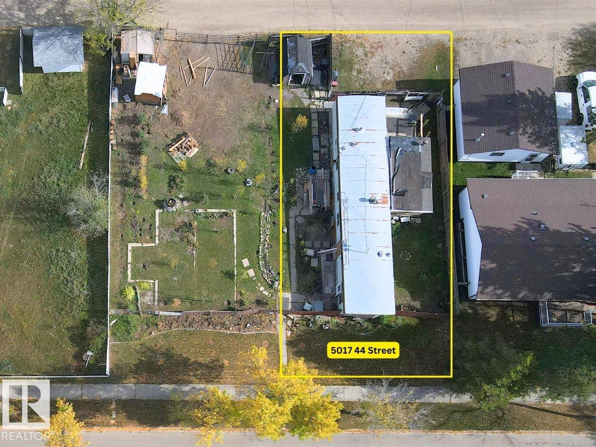 44 St Unit 5017 St, Drayton Valley, AB T7A 1B9