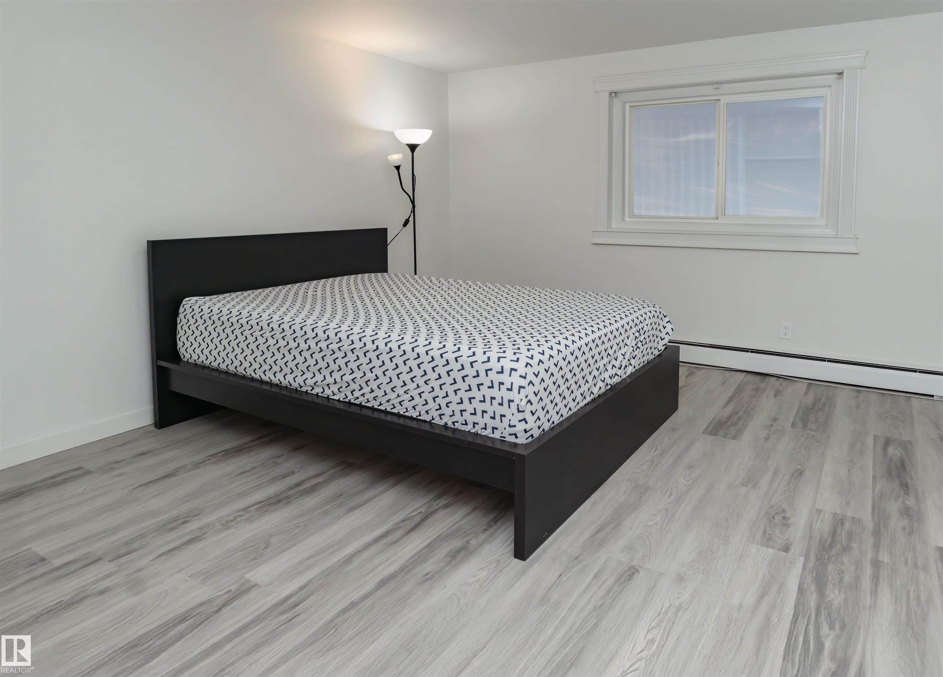 7204 81 Avenue Northwest #107, Edmonton, AB T6B 0E2