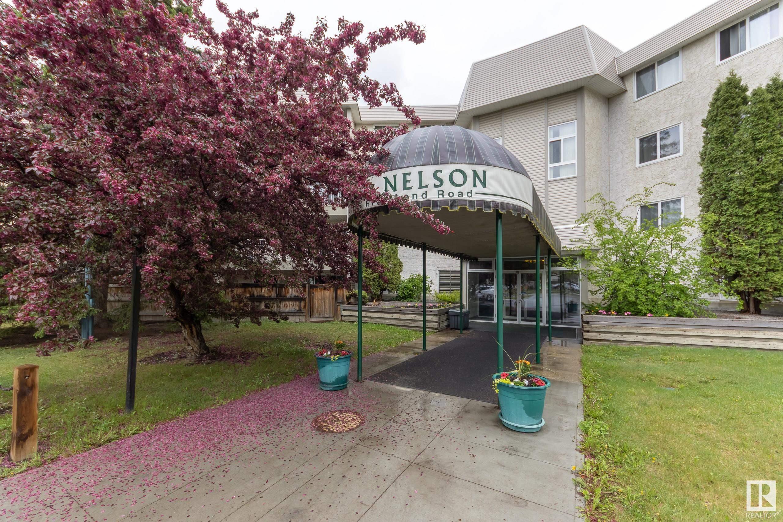 5125 Riverbend Road Northwest #213, Edmonton, AB T6H 5K5