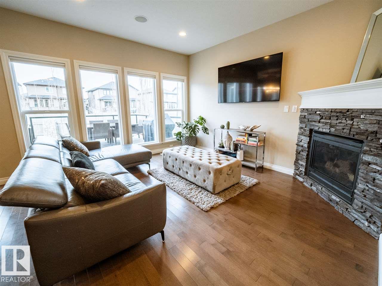 1618 Wates Cl Close SW, Edmonton, AB T6W 0X5