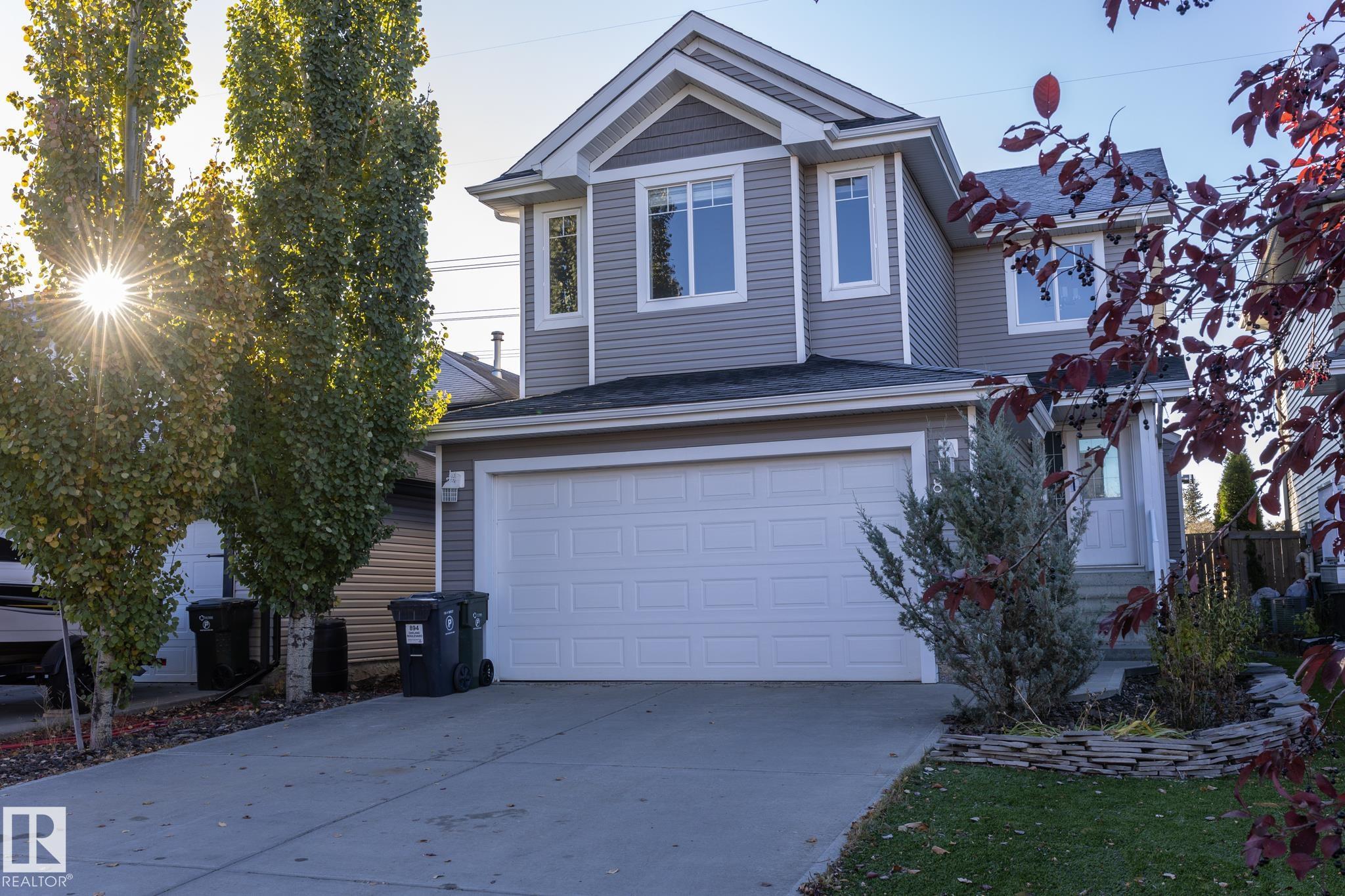 894 Oakland Bv Blvd, Devon, AB T9G 2E5