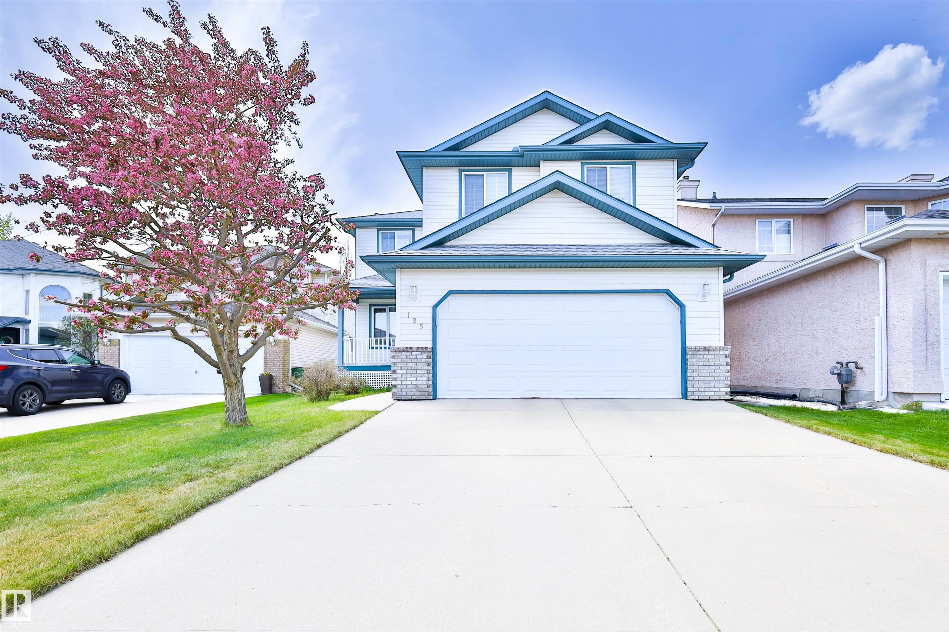 125 Dechene Rd NW, Edmonton, AB T6M 2N1