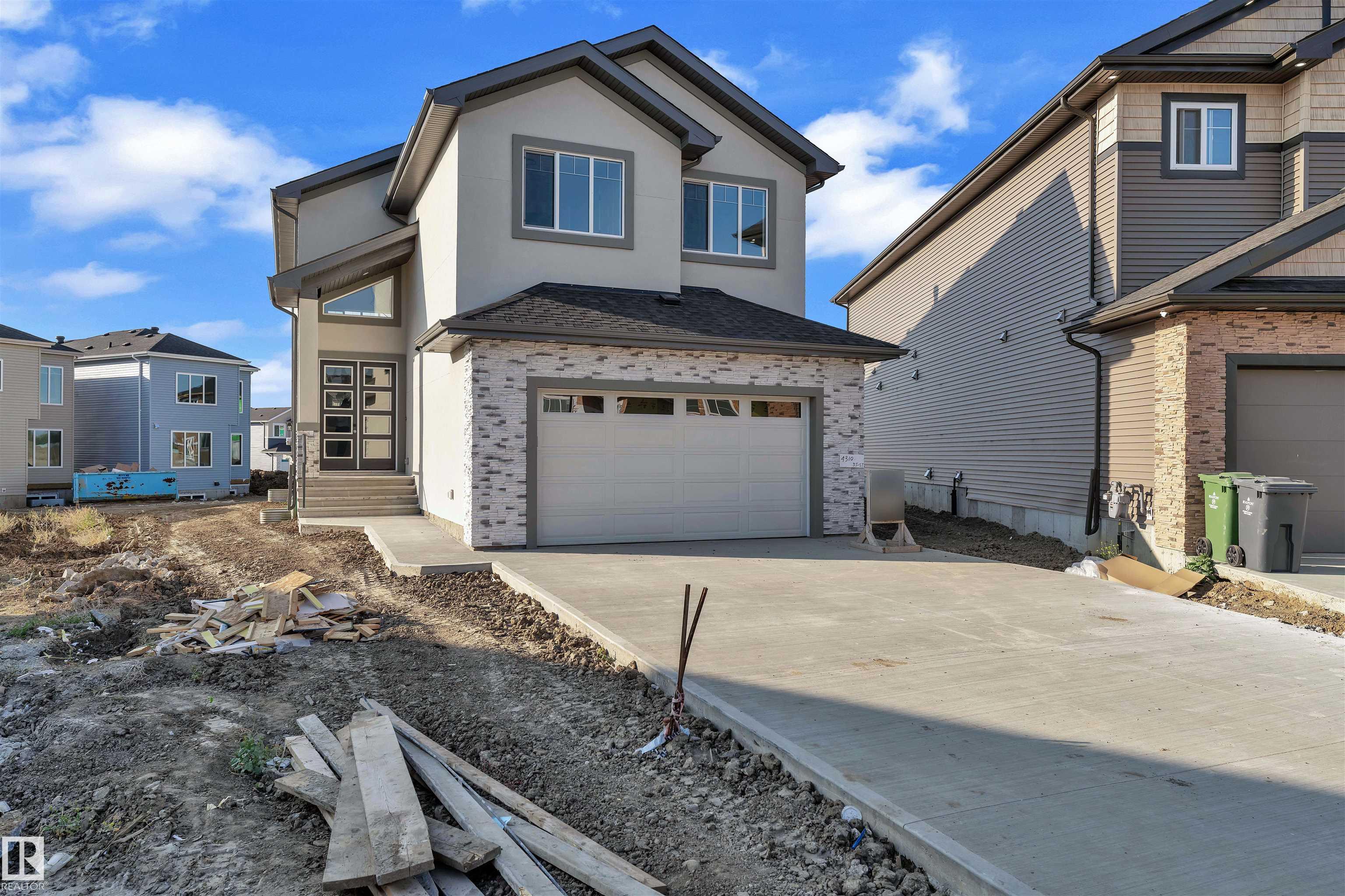 35 St Unit 4310, Beaumont, AB T4X 3G6