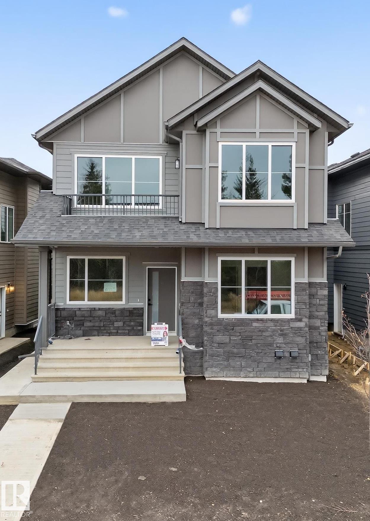 6117 Crawford Dr SW, Edmonton, AB T6W 4L7