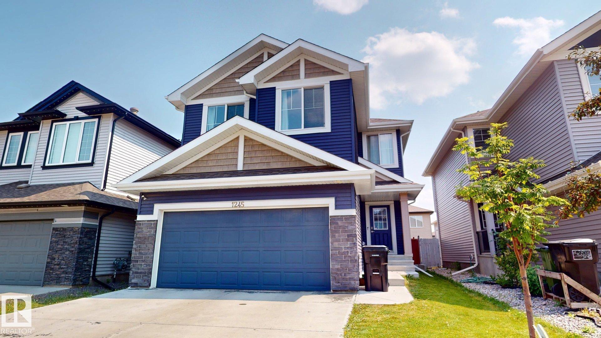 26 St Nw Unit 1245 St #a, Edmonton, AB T6T 2J4