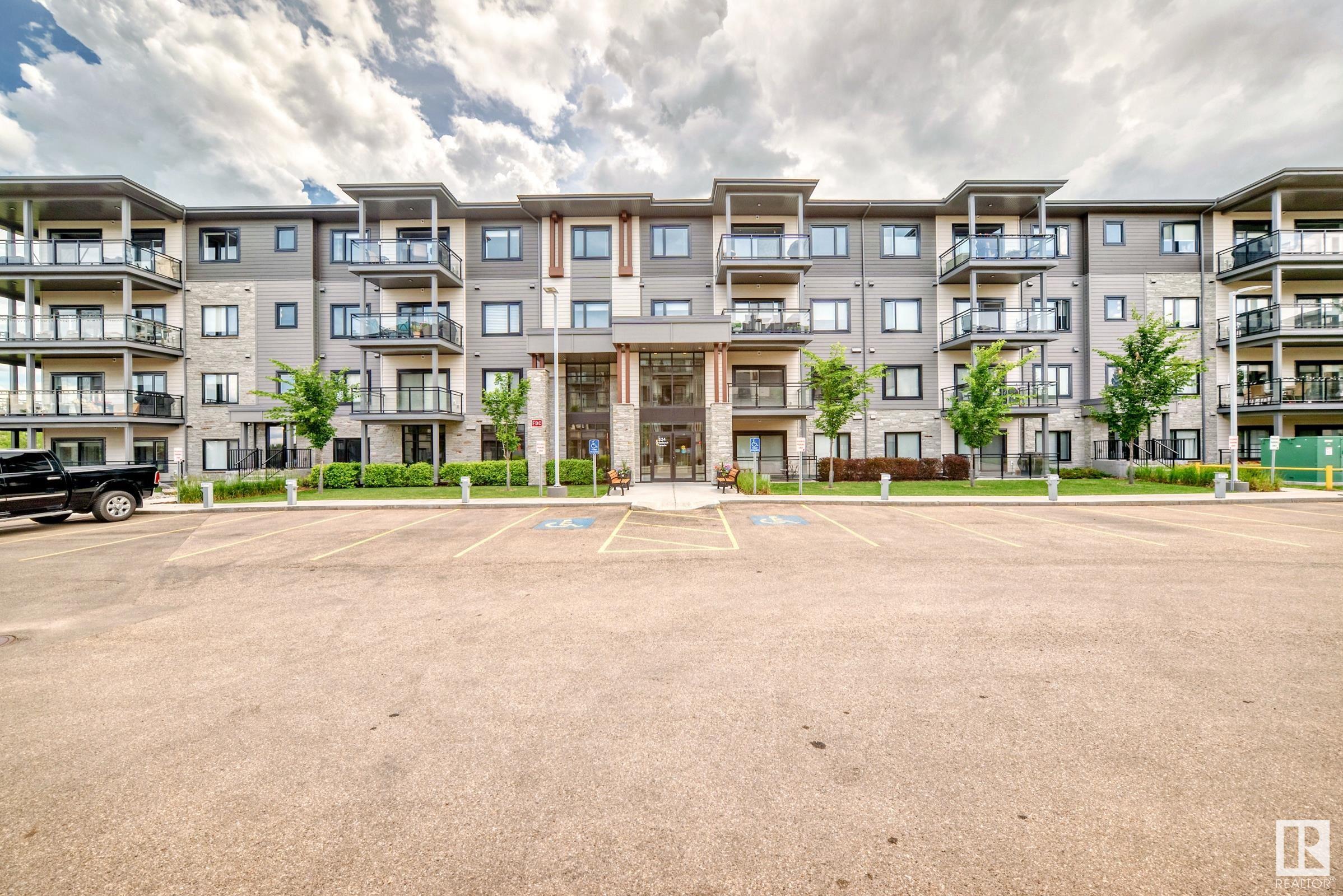 524 Griesbach Parade Northwest #421, Edmonton, AB T5E 6X2