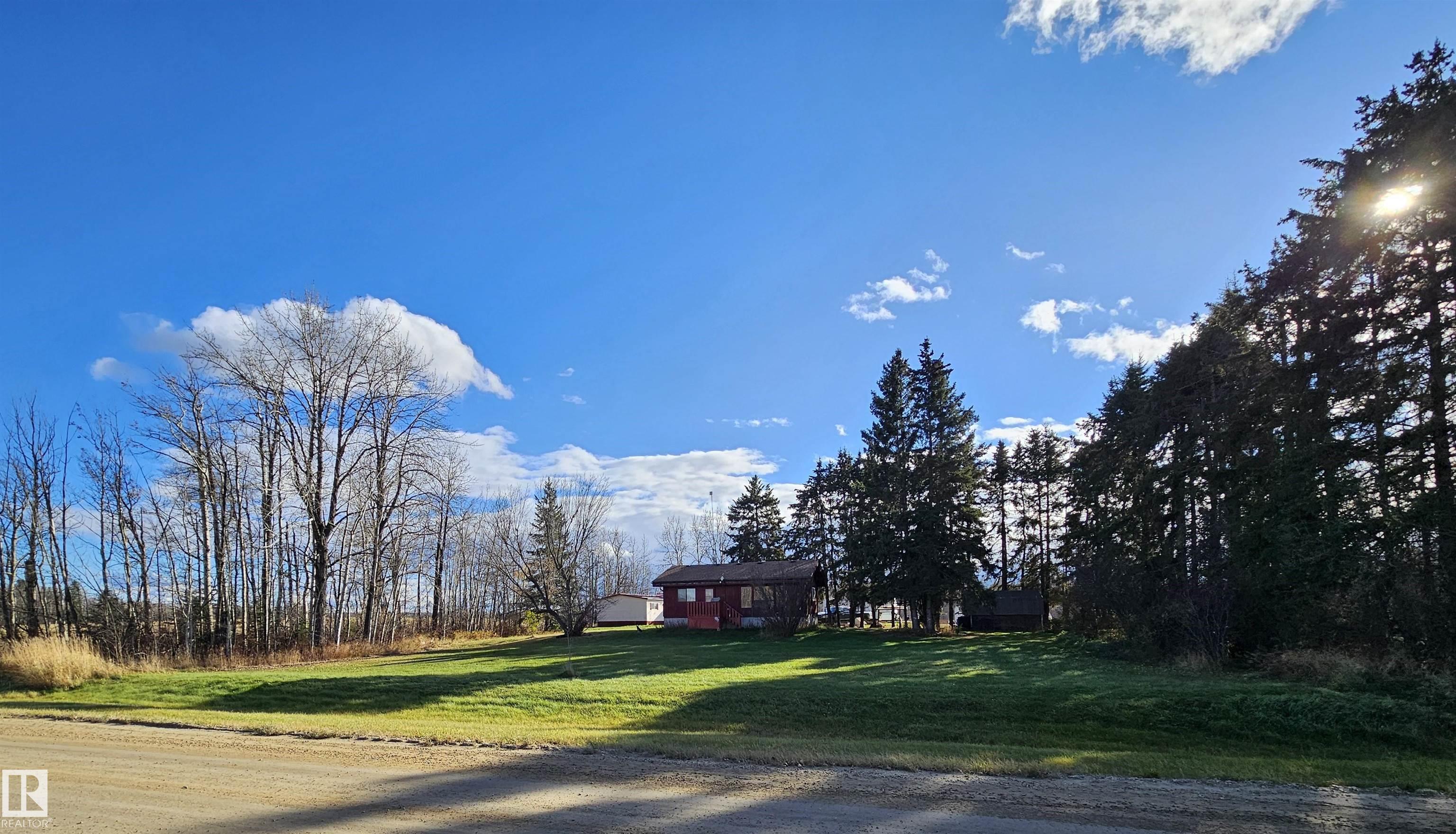 6501 Twp Road 502 House A B, Rural Brazeau County, AB T7A 2A2