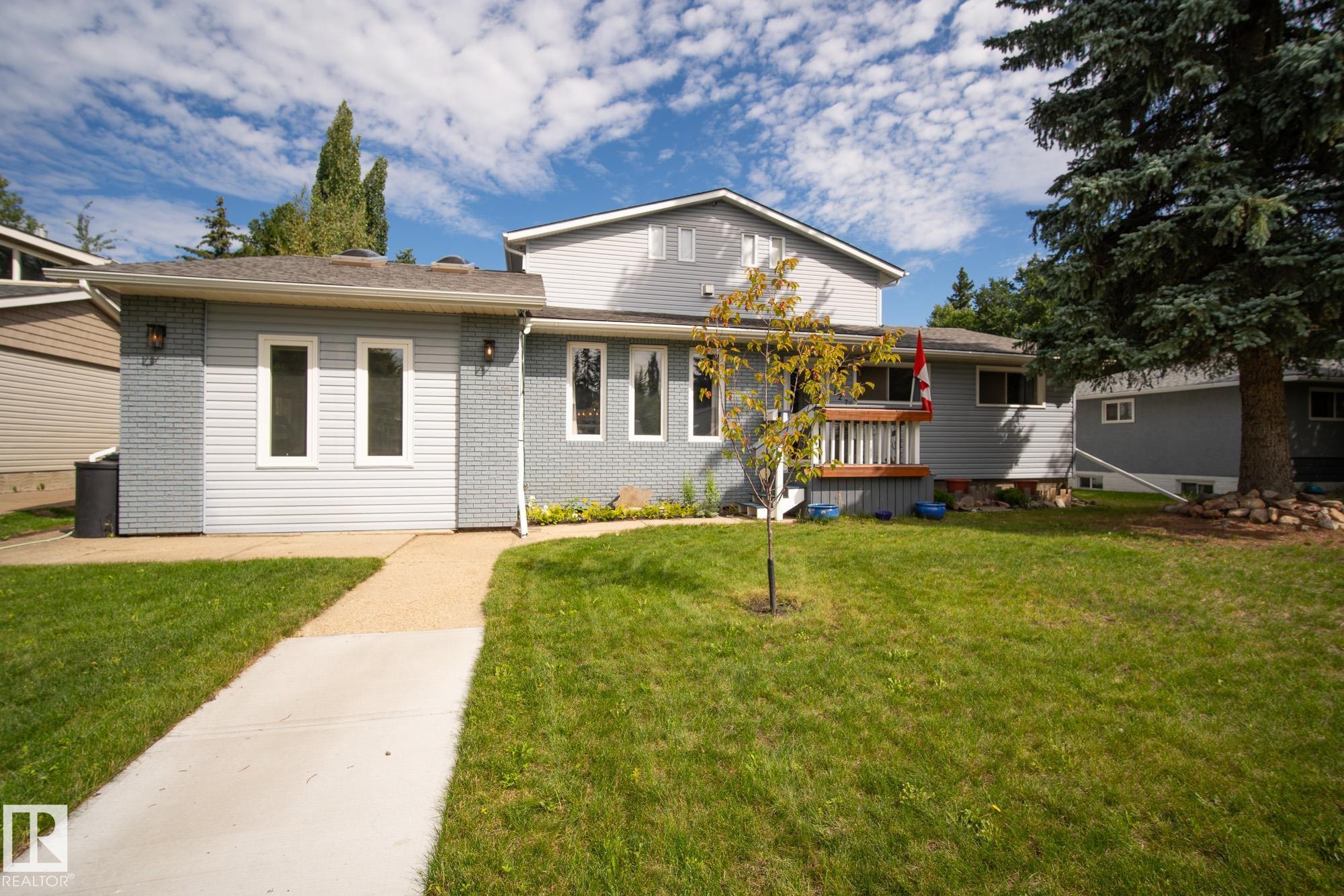 127 Pine St, Sherwood Park, AB T8A 1G9
