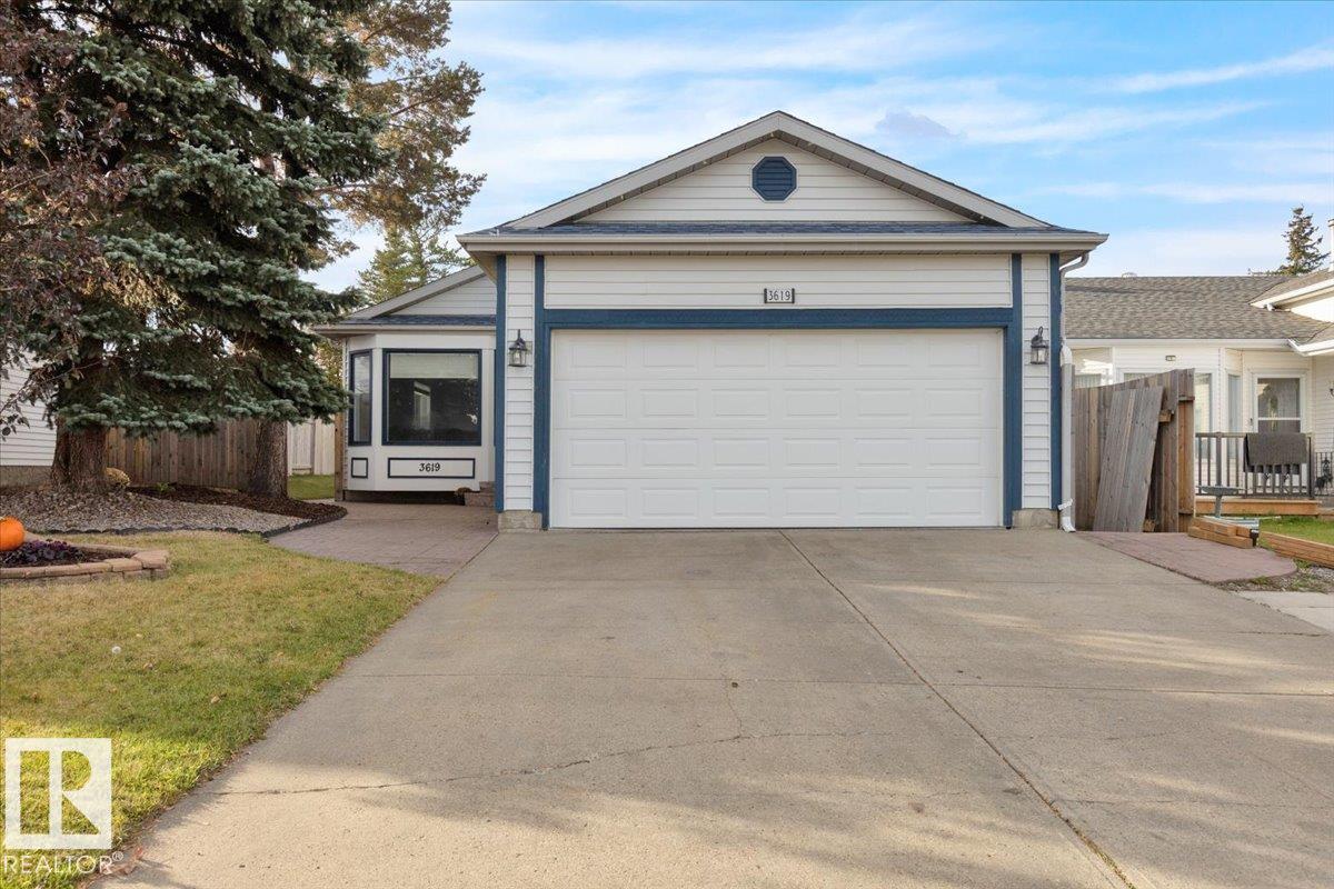 27 Av Nw Unit 3619 Ave, Edmonton, AB T6L 6C5