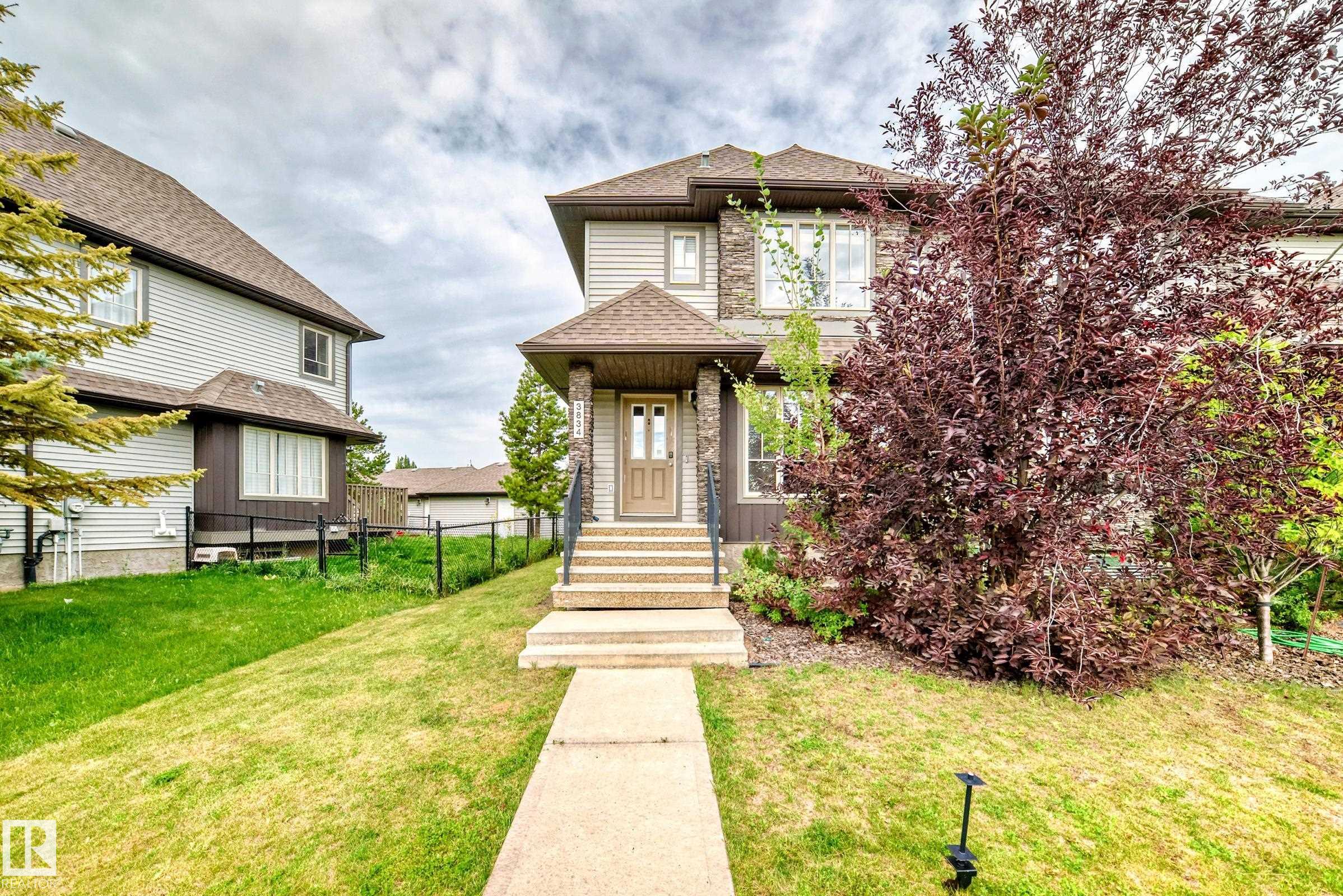 3834 Allan Dr SW, Edmonton, AB T6W 0S7