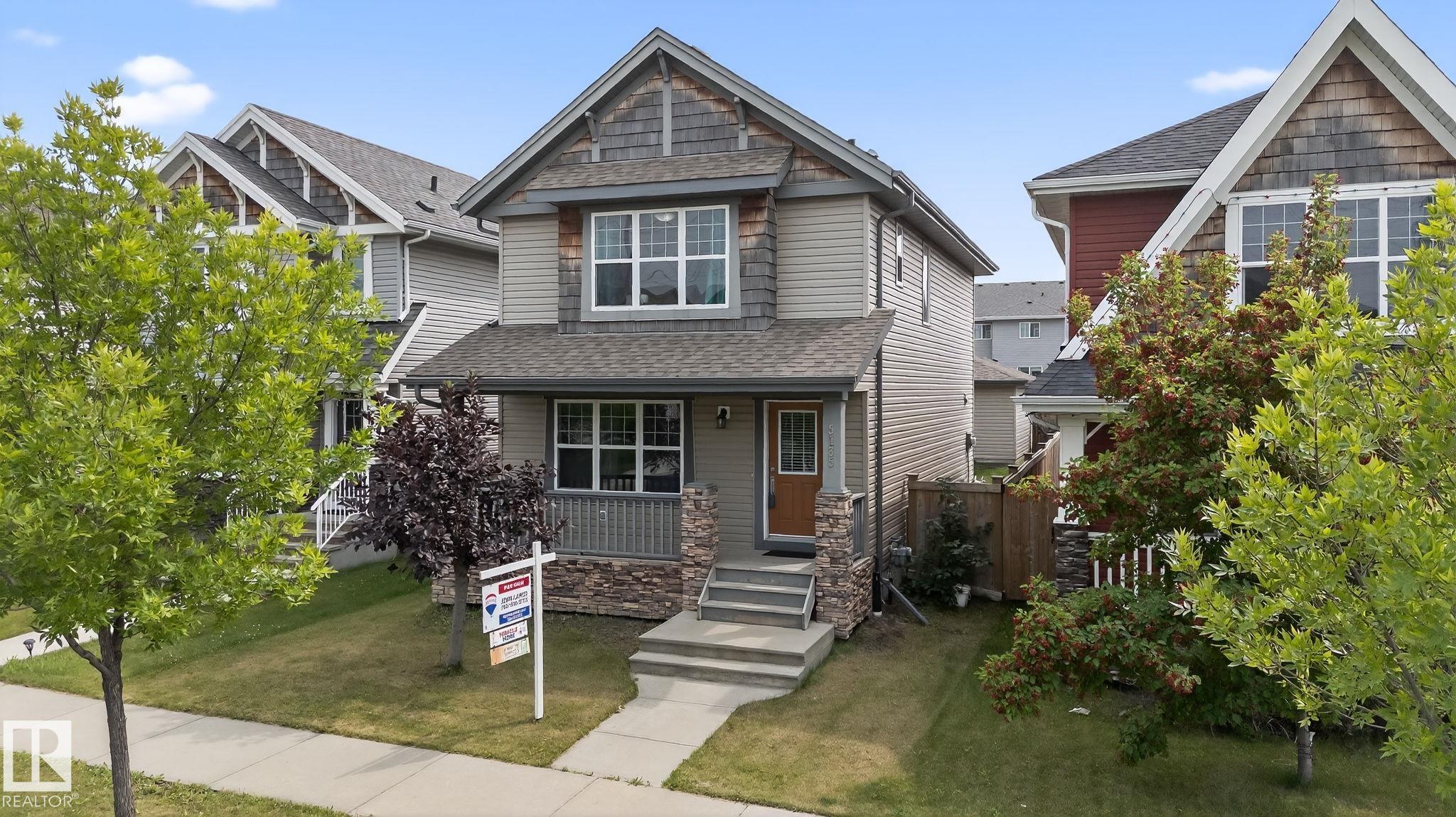 1 Av Sw Unit 5135 Ave #a, Edmonton, AB T6X 0X3