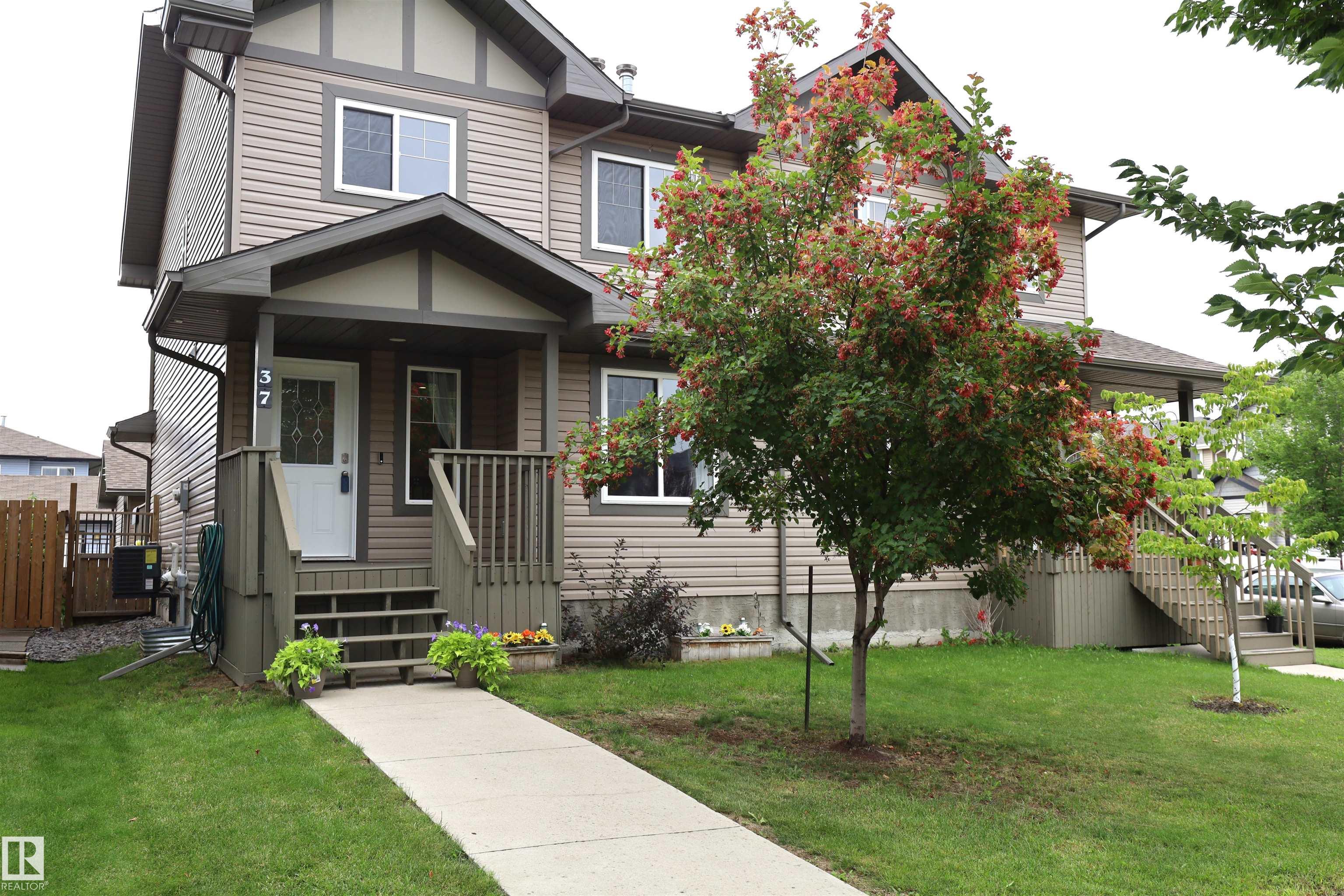 37 Radcliffe Wd Wynd, Fort Saskatchewan, AB T8L 0M6