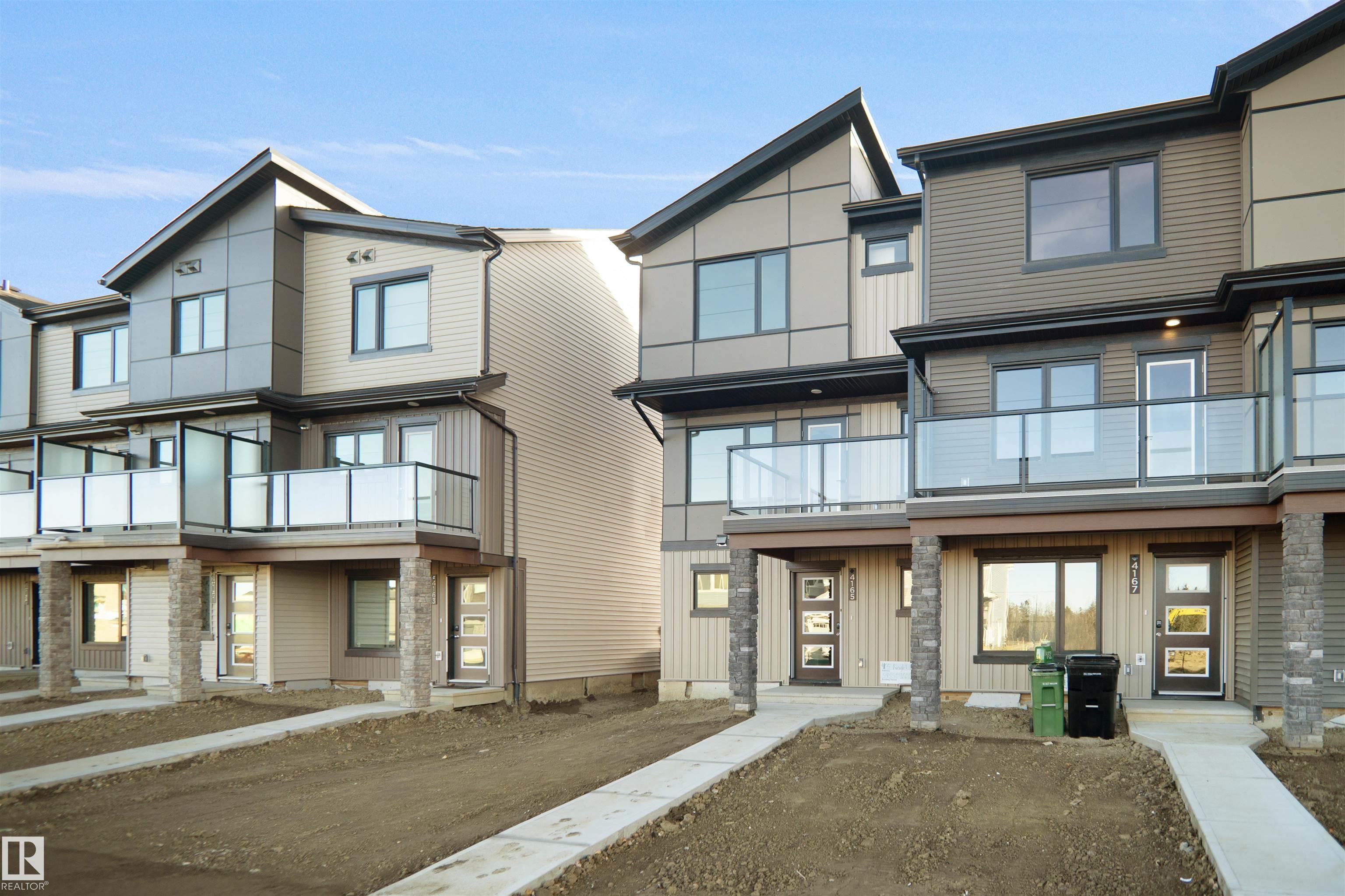 4165 Kinglet Dr NW, Edmonton, AB T5S 0N8