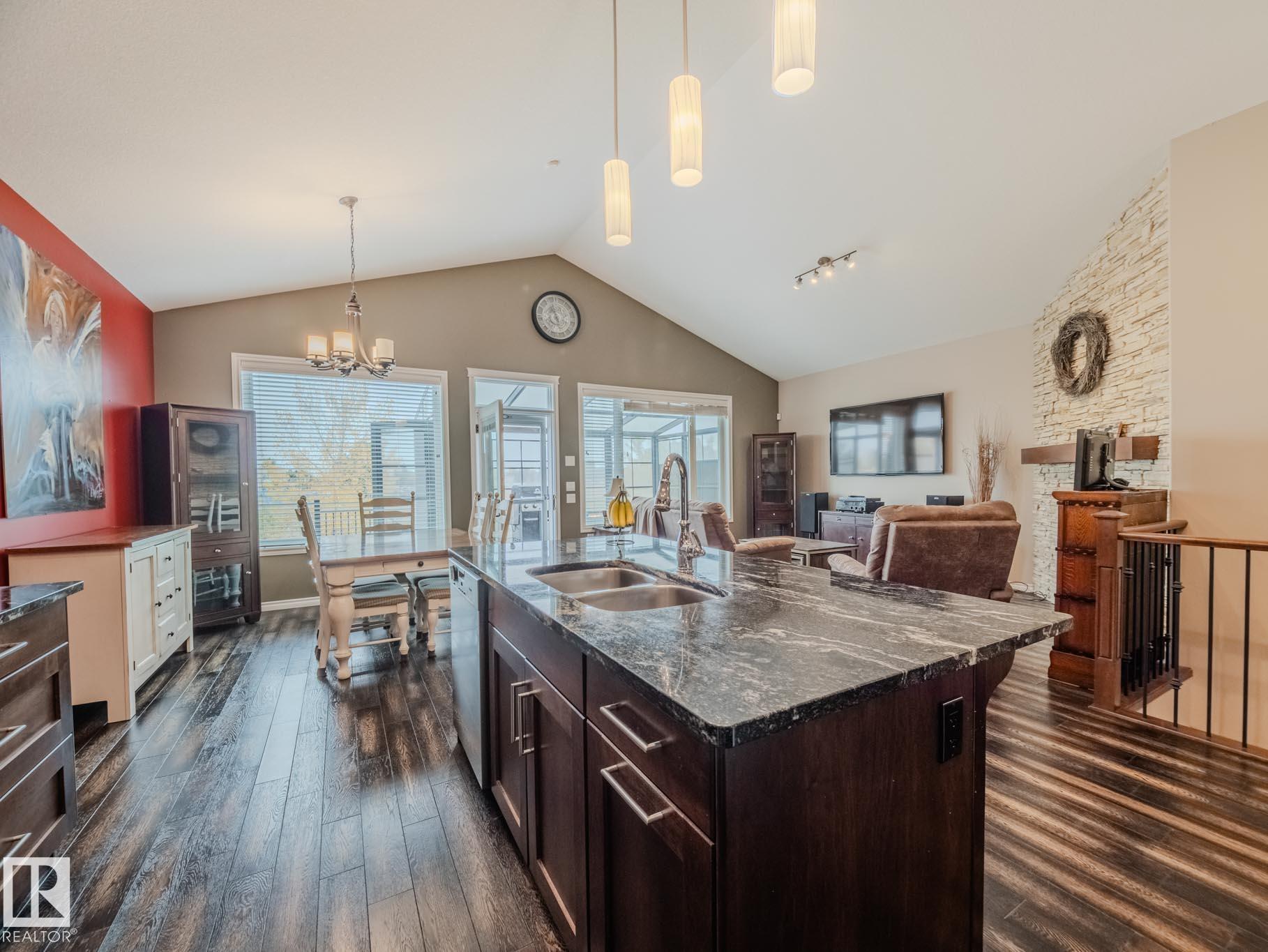172 Mcdowell Wd Wynd, Leduc, AB T9E 0M3
