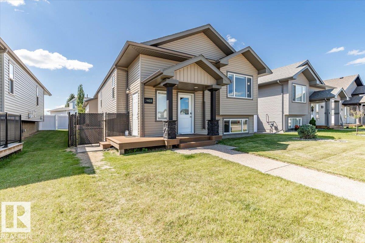 44 Av Unit 7403 Ave, Camrose, AB T4V 5E1