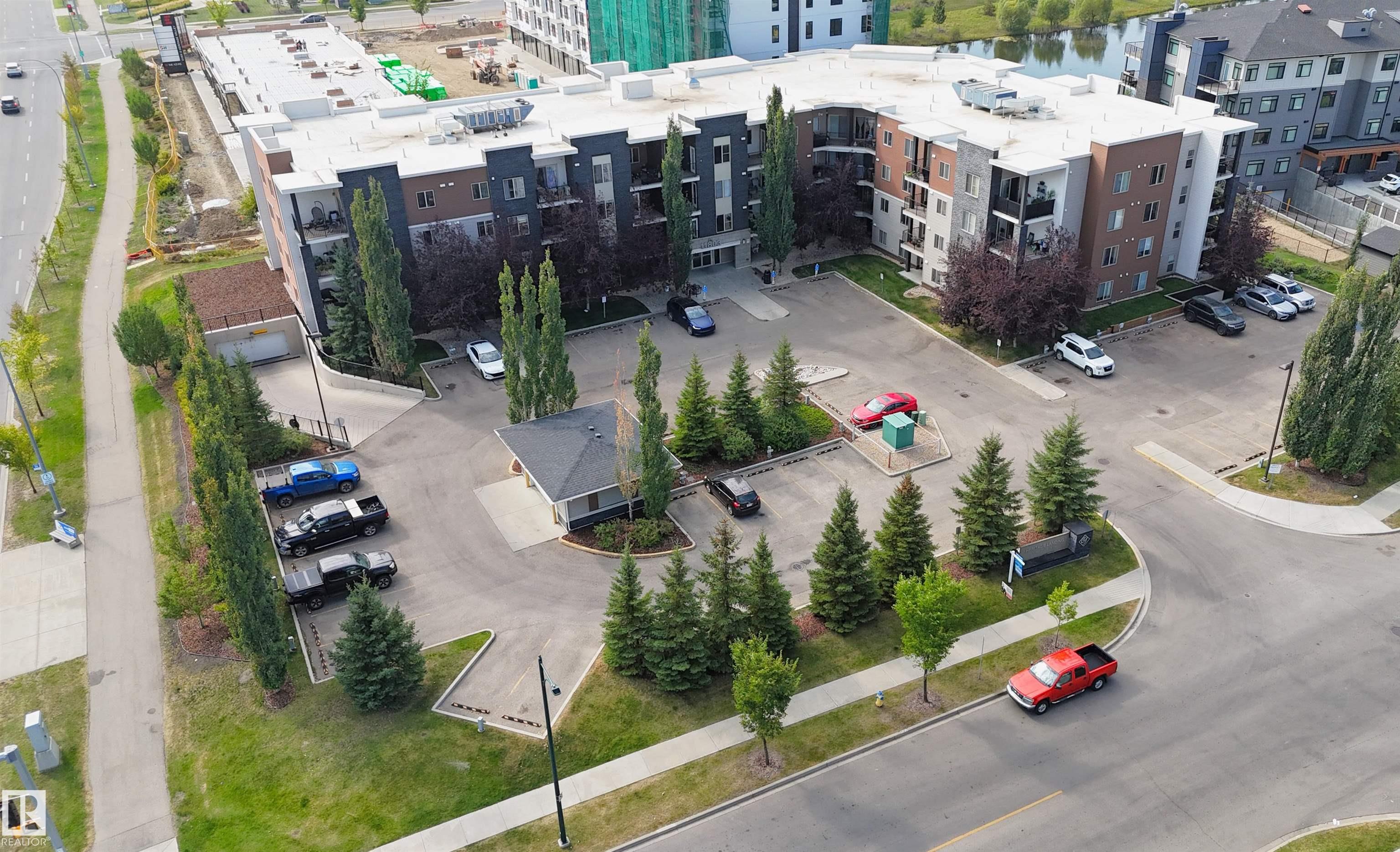 11803 22 Avenue Southwest #101, Edmonton, AB T6W 2R9