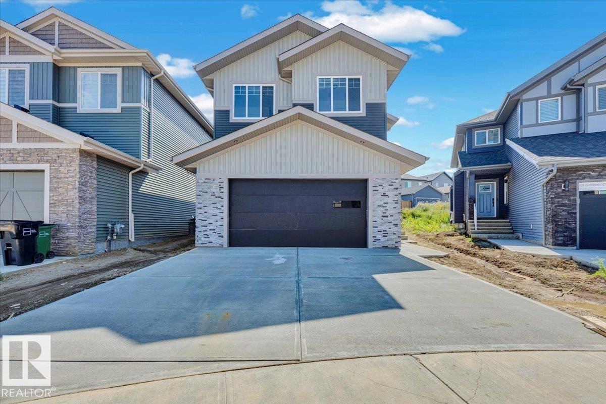 1119 Gyrfalcon Cr Cres NW, Edmonton, AB T5S 0S5