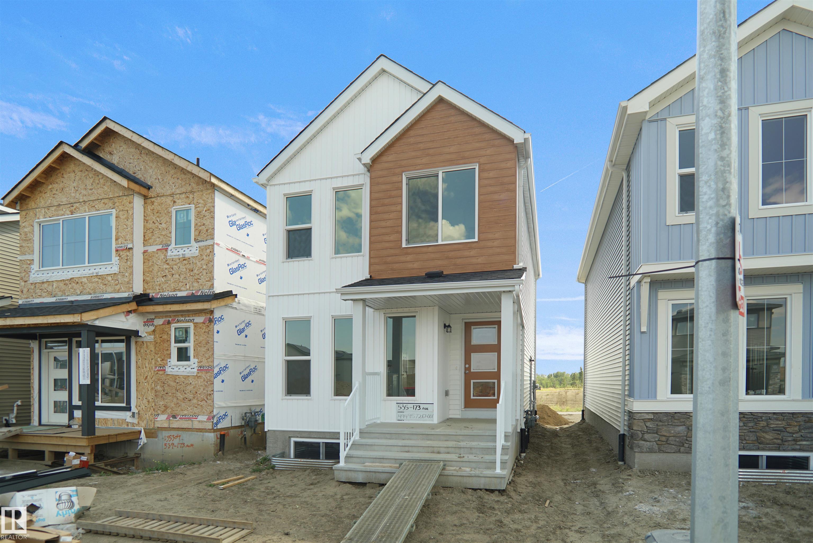 74 St Nw Unit 18164 St, Edmonton, AB T5Z 0V4