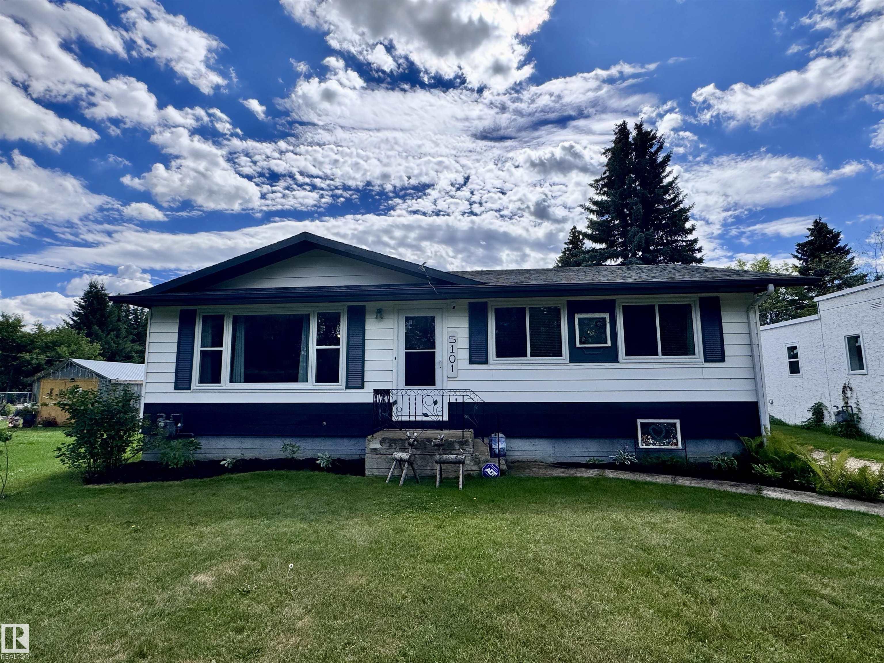 49 Av Unit 5101 Ave #a, Andrew, AB T0B 0C0