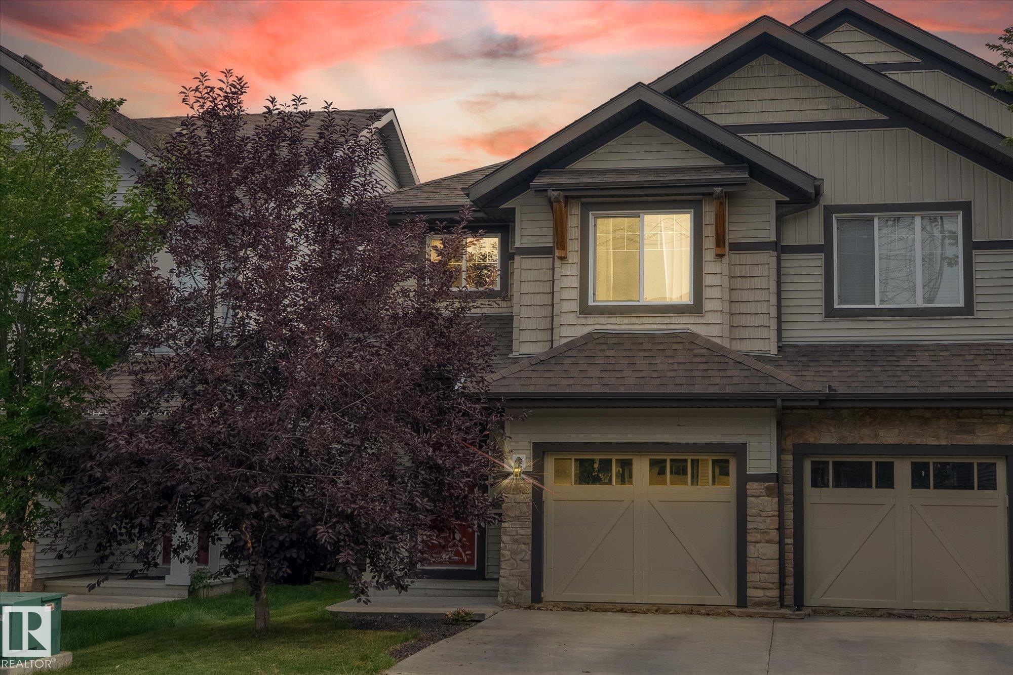 1641 Chapman Way SW, Edmonton, AB T6W 0Y5