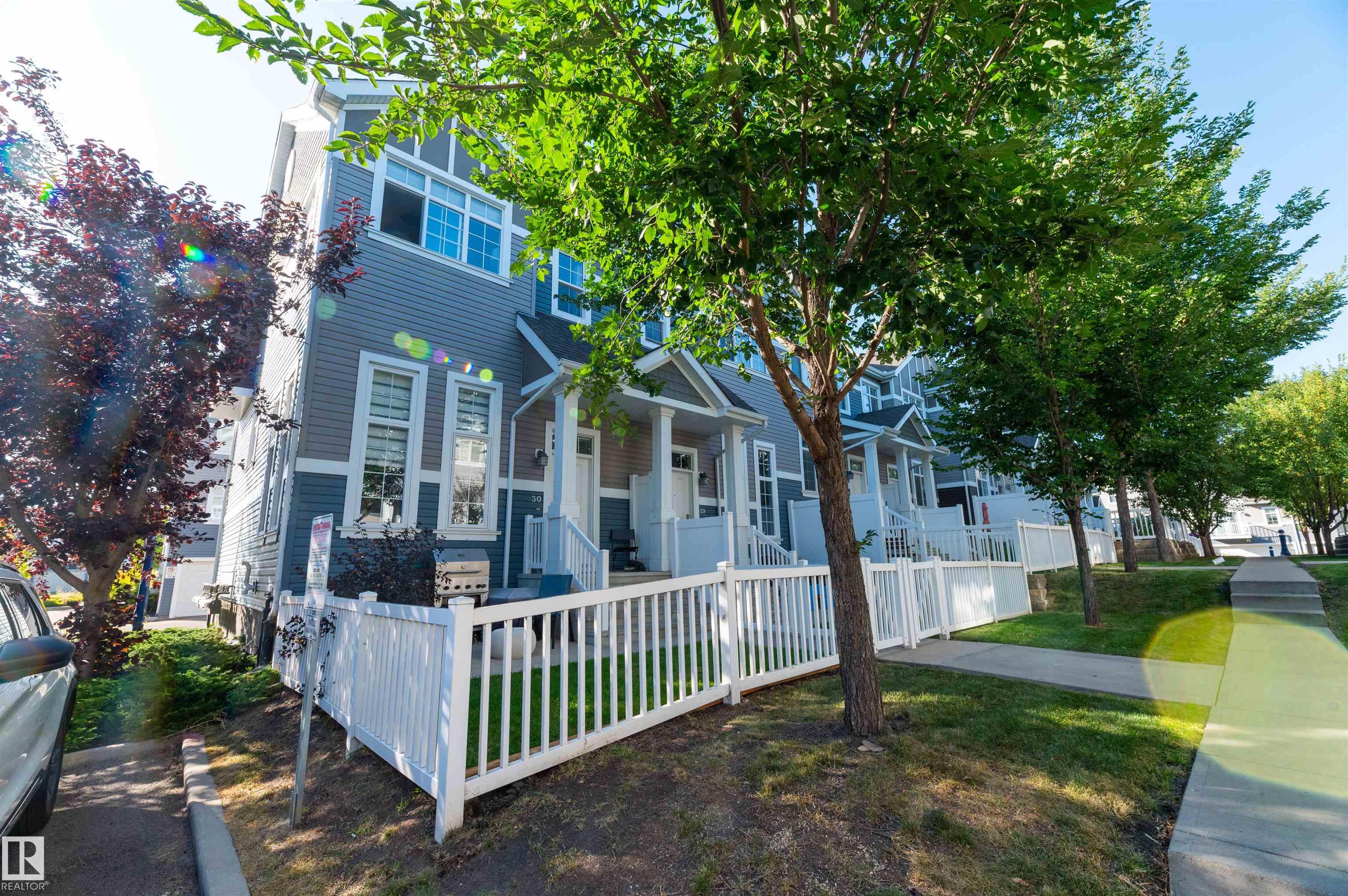 9151 Shaw Way Southwest #30, Edmonton, AB T6X 1W7