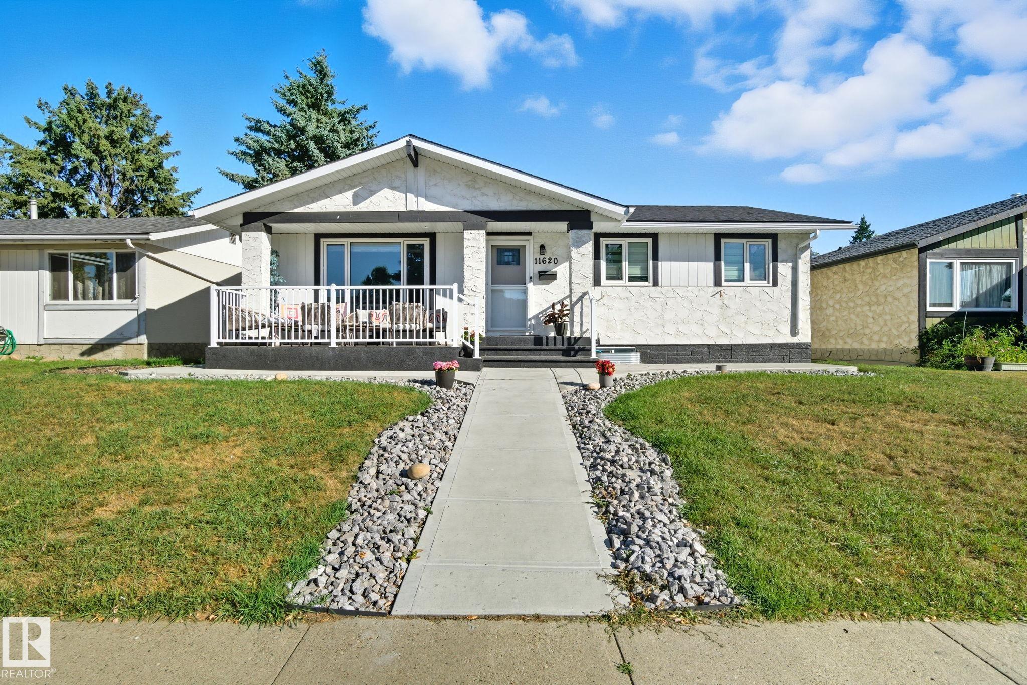 151 Av Nw Unit 11620 Ave, Edmonton, AB T5X 1C6